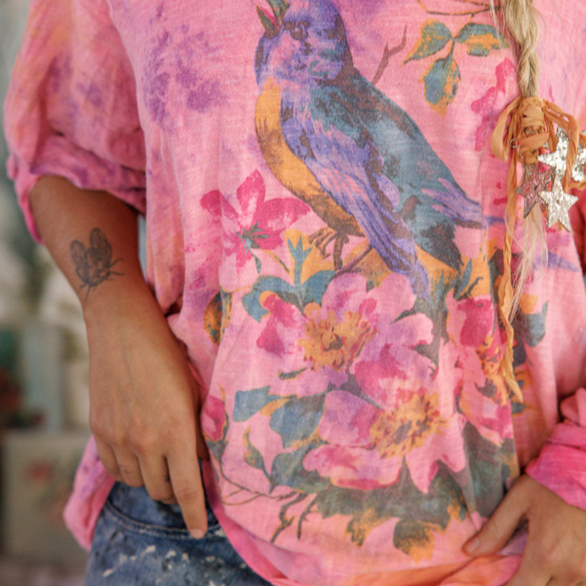Magnolia Pearl Floral Robin Viggo Tee
