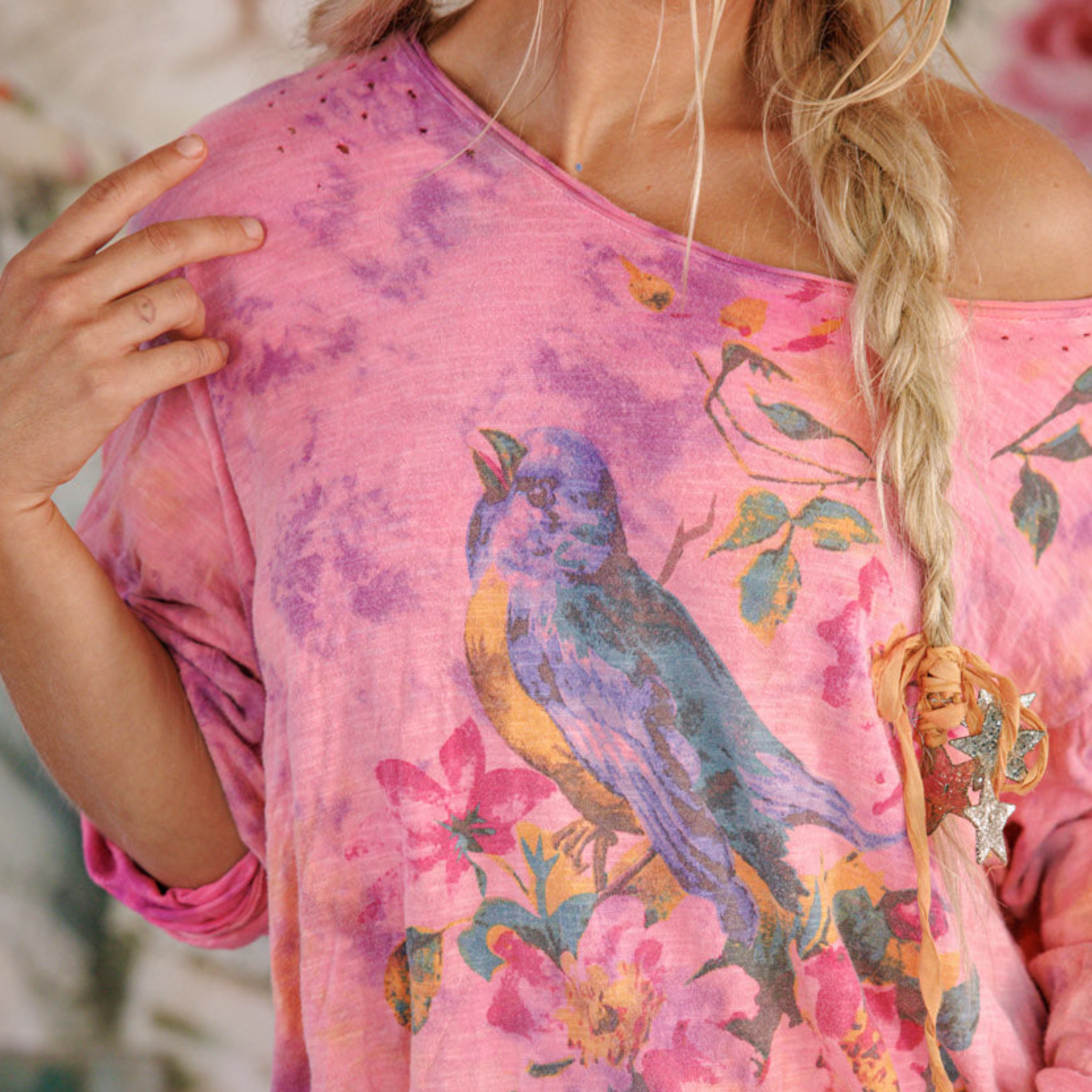 Magnolia Pearl Floral Robin Viggo Tee