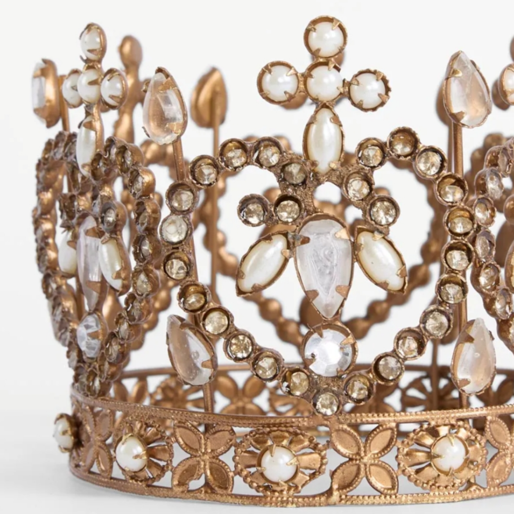 Bronze Manuela Crown