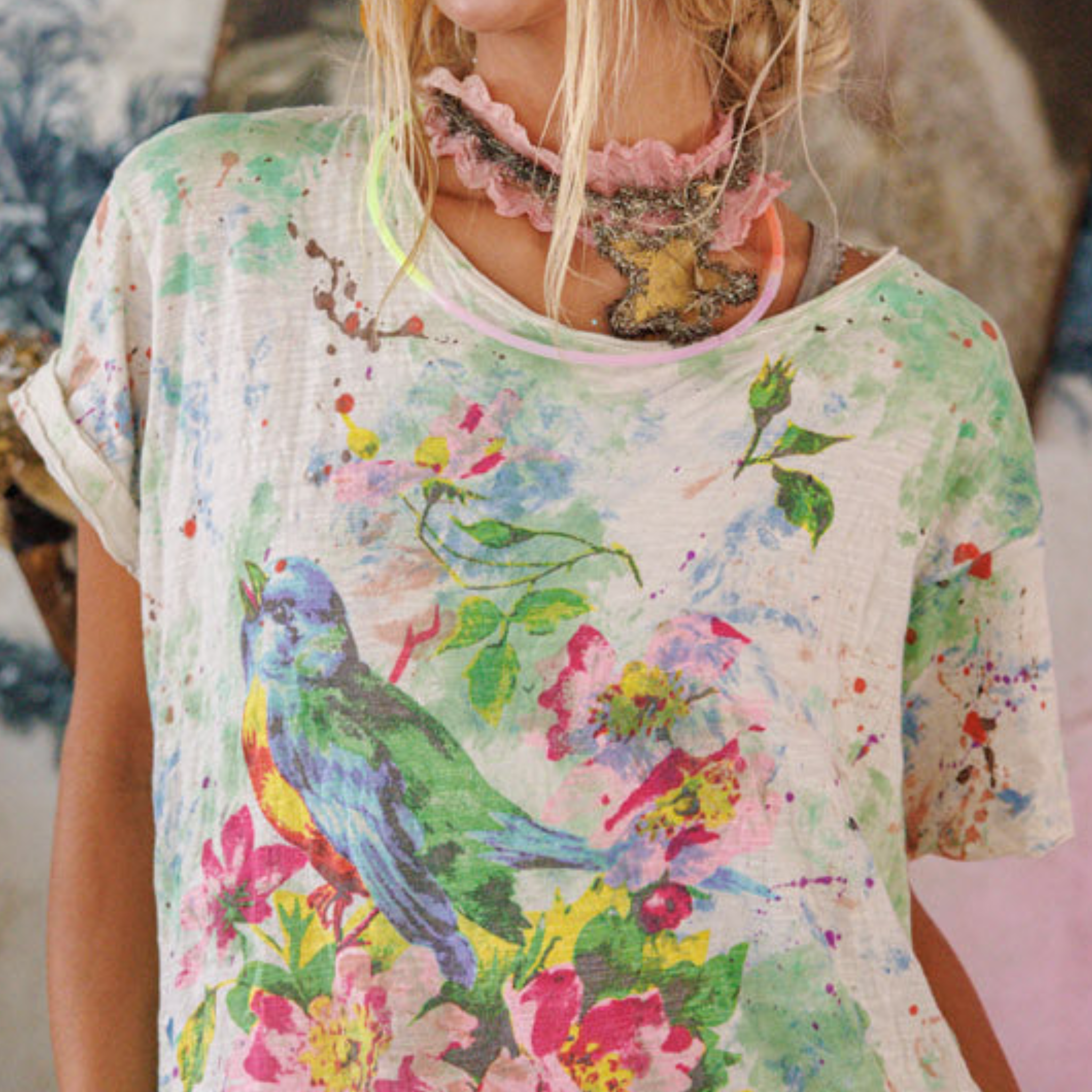 Magnolia Pearl Floral Songbird Art Class Tee
