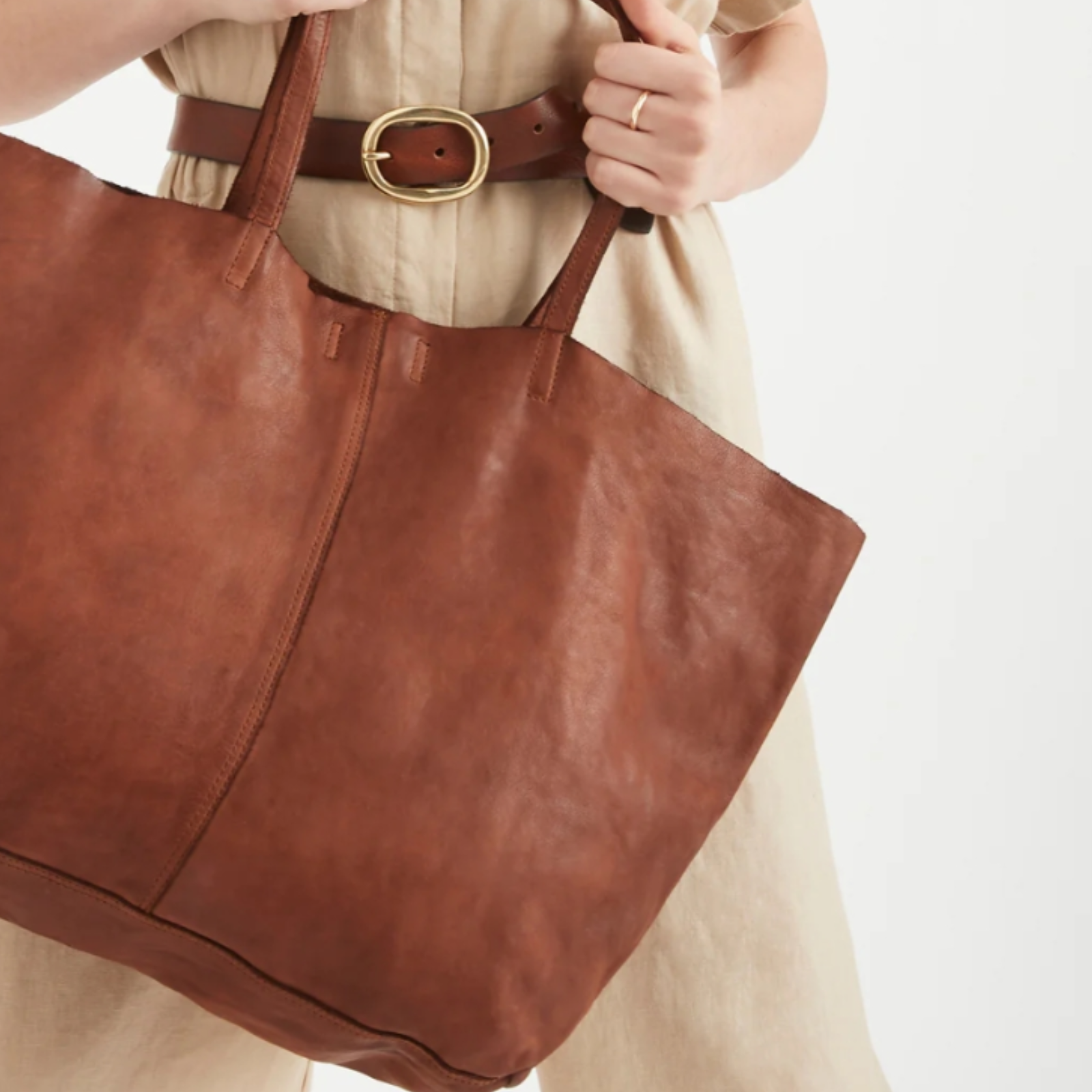 Juju & Co Unlined Tote Leather Bag