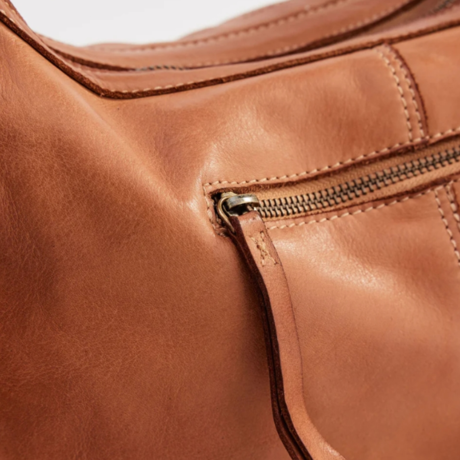 Juju & Co Signature Slouchy Leather Bag