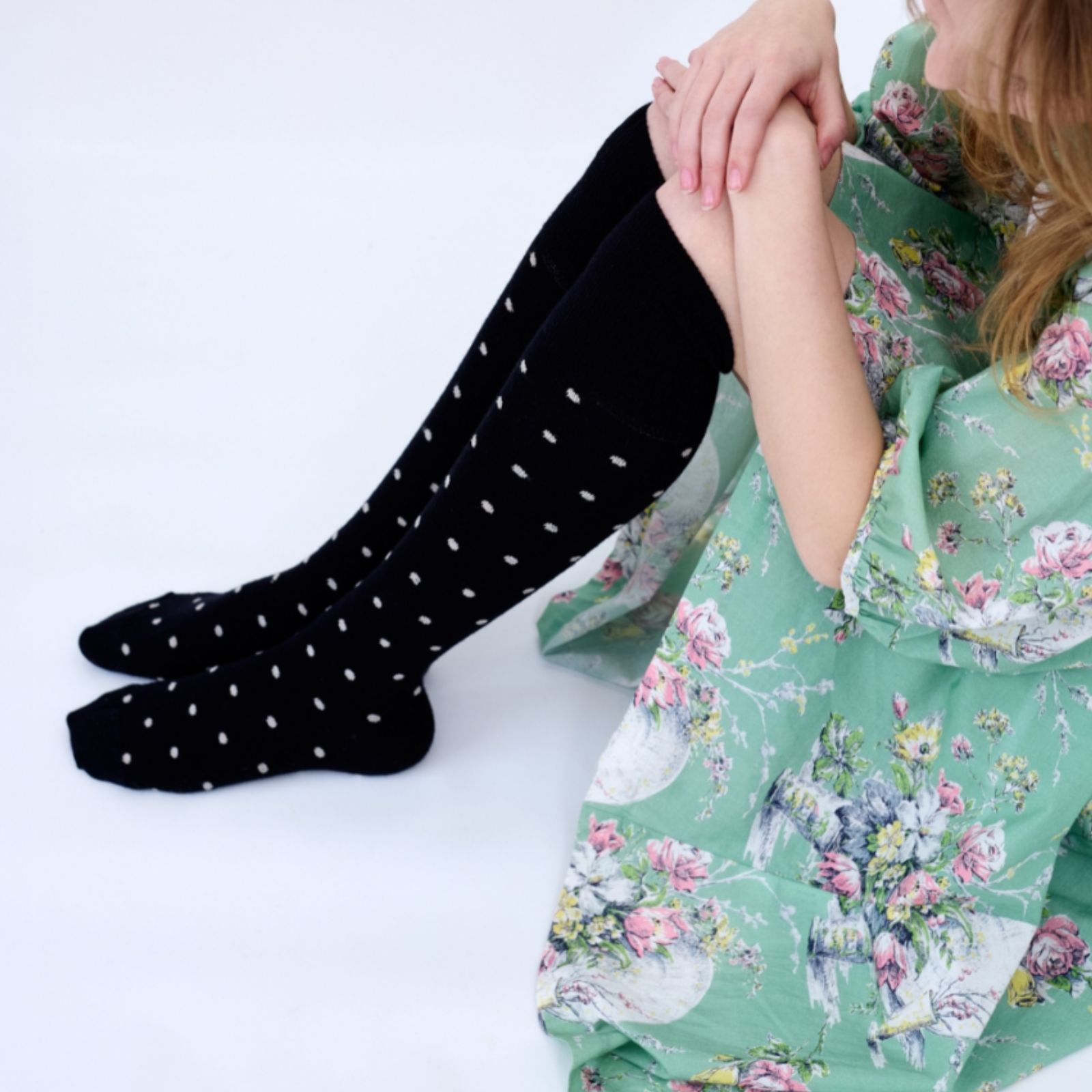 Tightology Merino knit Dotty Knee High Socks