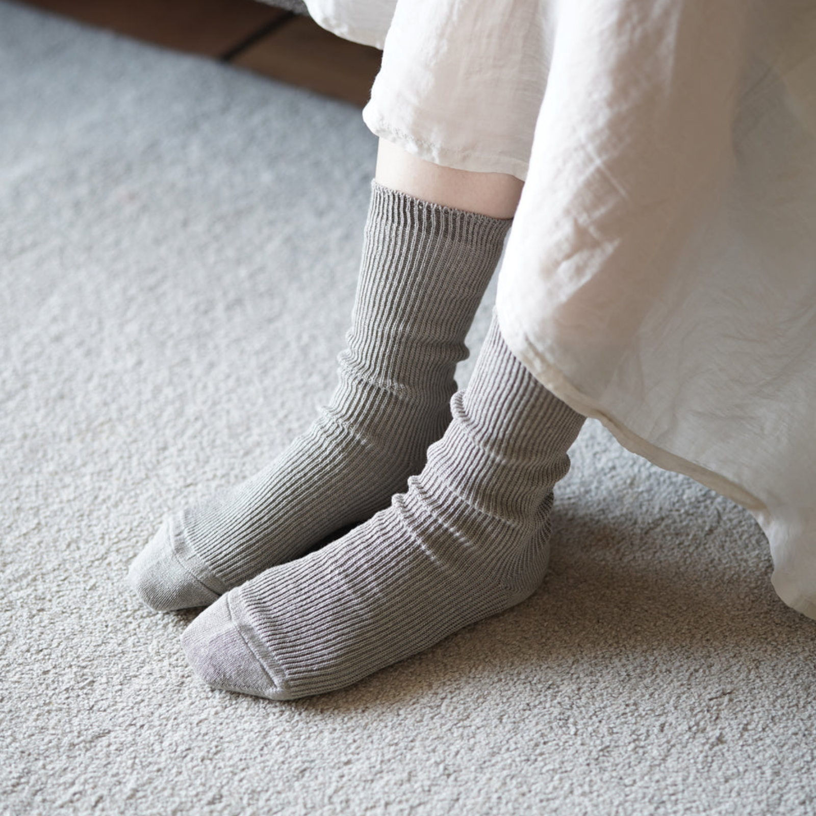 Hakne Linen Ribbed Socks