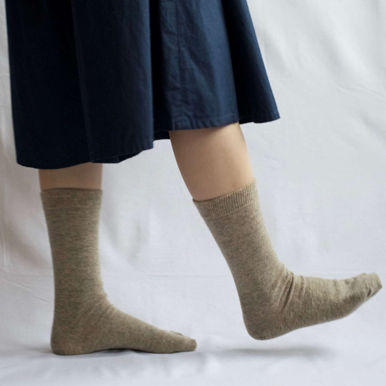 NISHIGUCHI KUTSUSHITA Praha Cashmere Wool Socks
