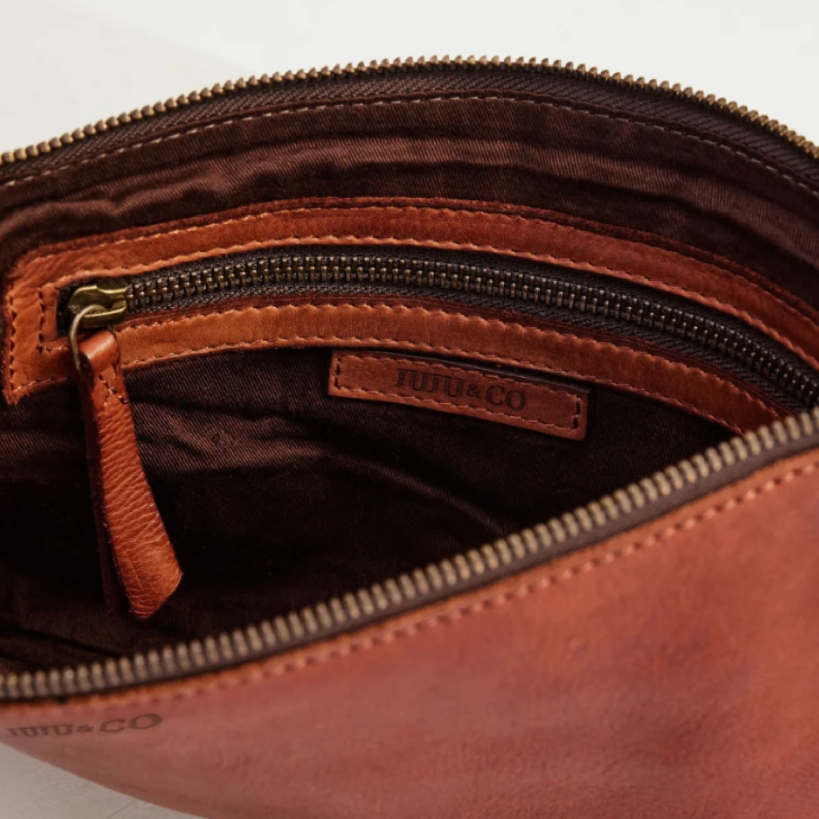 Juju & Co Monterey Crossbody Bag