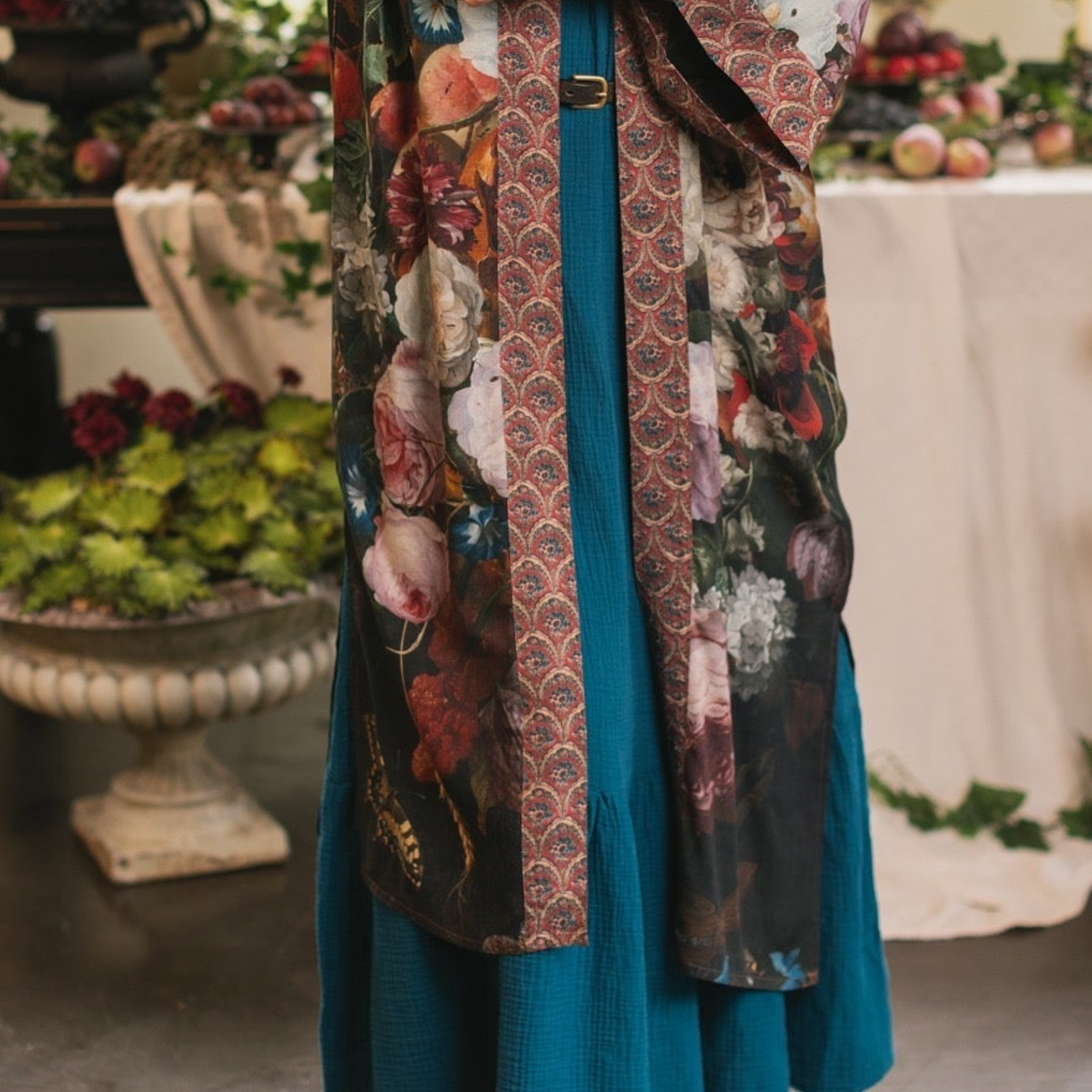 Market of Stars Long Flight of Fancy Opera Kimono