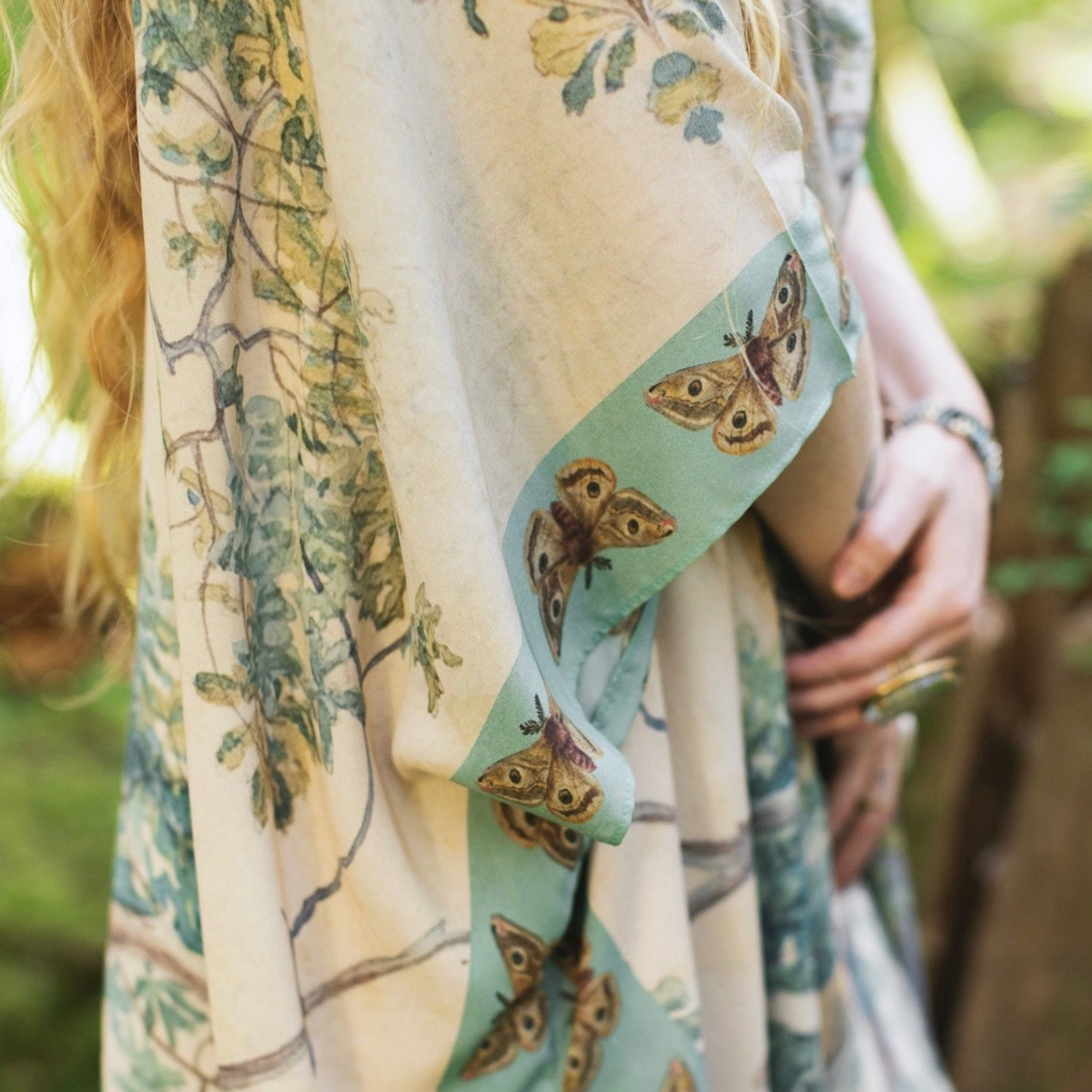 Market of Stars Mid Length Earth & Sky Goddess Kimono