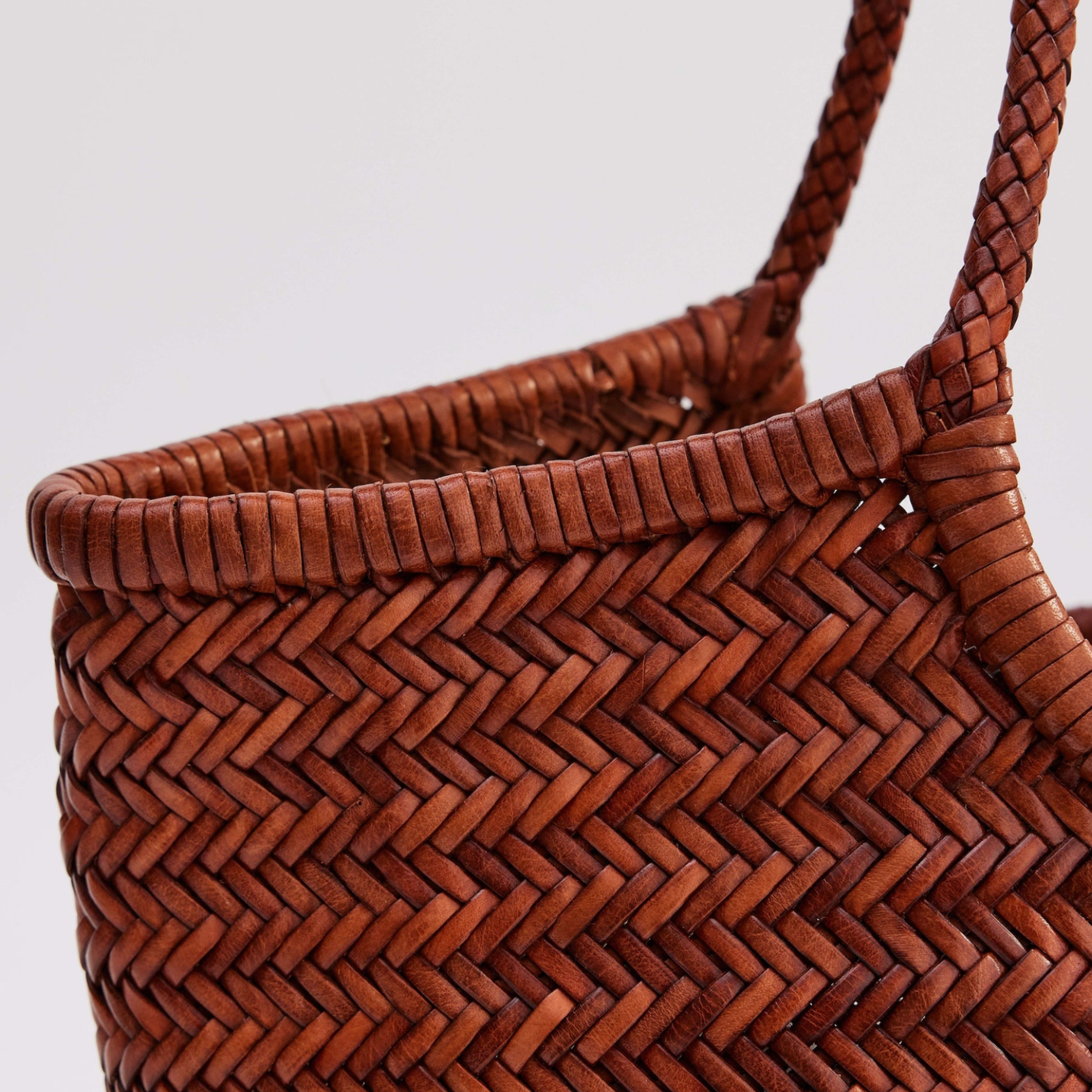 Juju & Co Cove Leather Bag