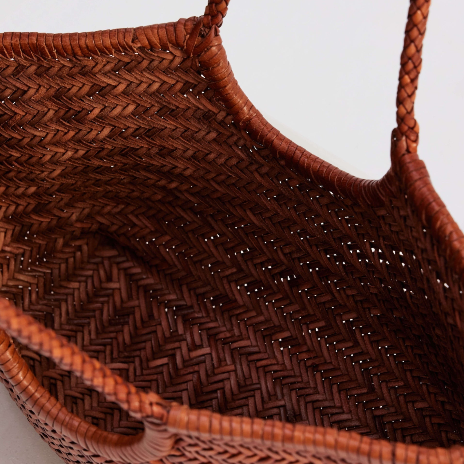 Juju & Co Cove Leather Bag