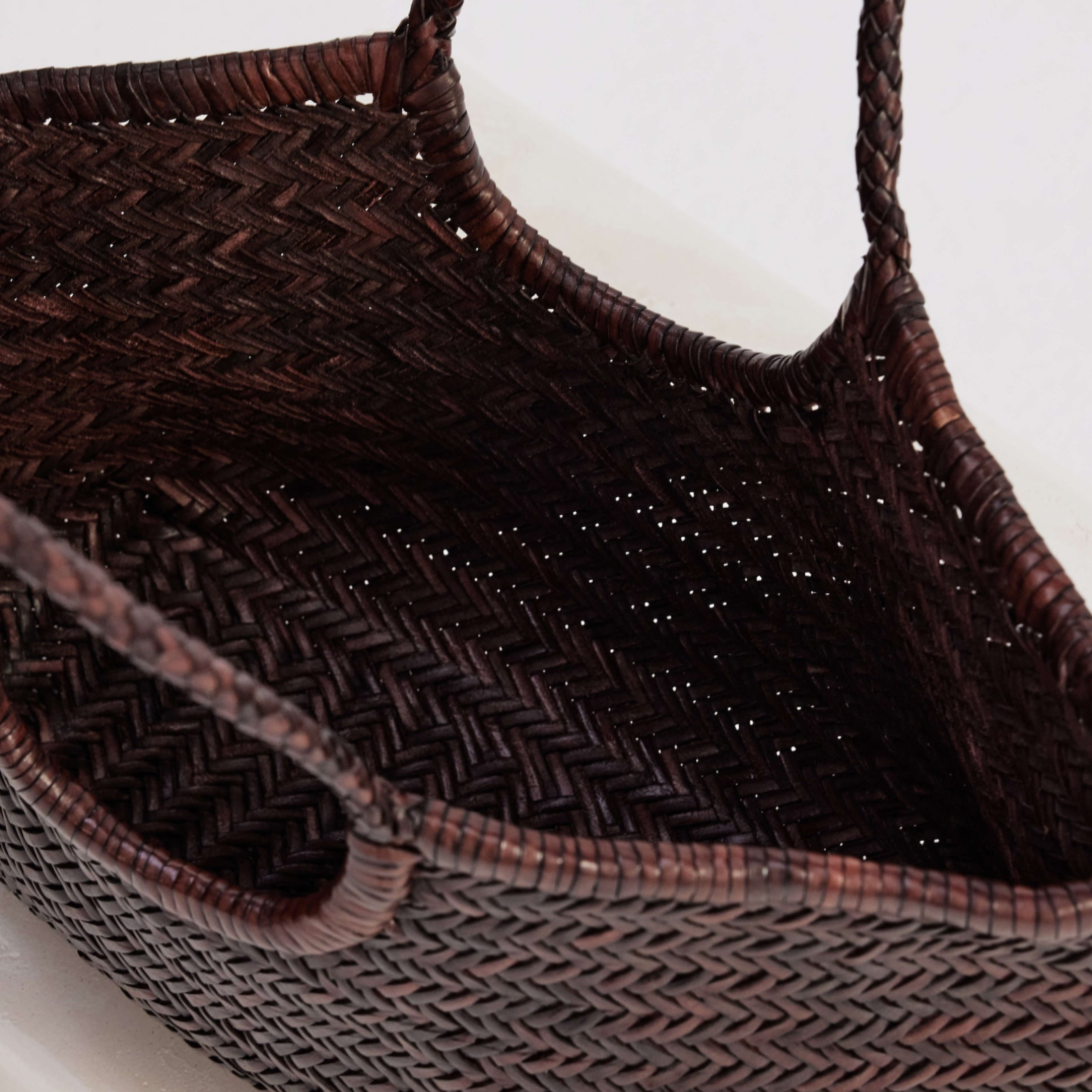 Juju & Co Cove Leather Bag