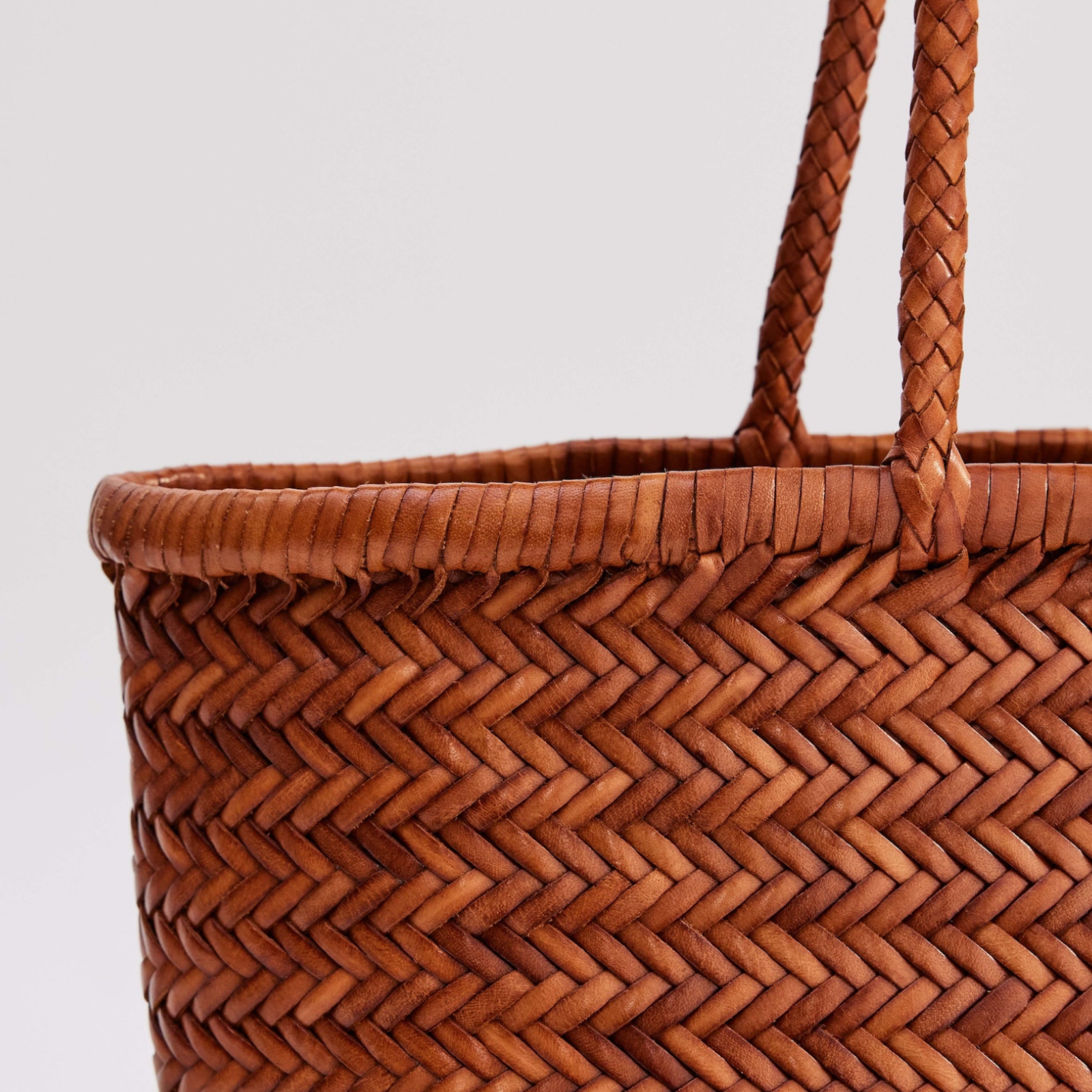 Juju & Co Dune Leather Basket