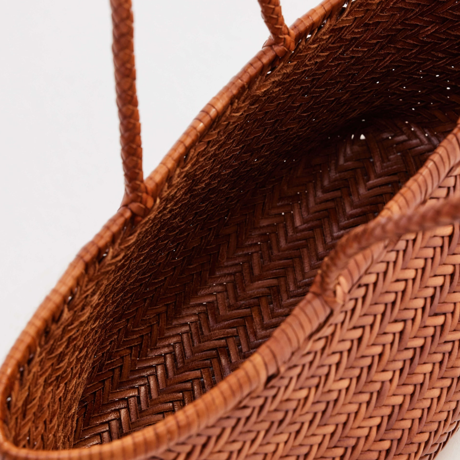 Juju & Co Dune Leather Basket
