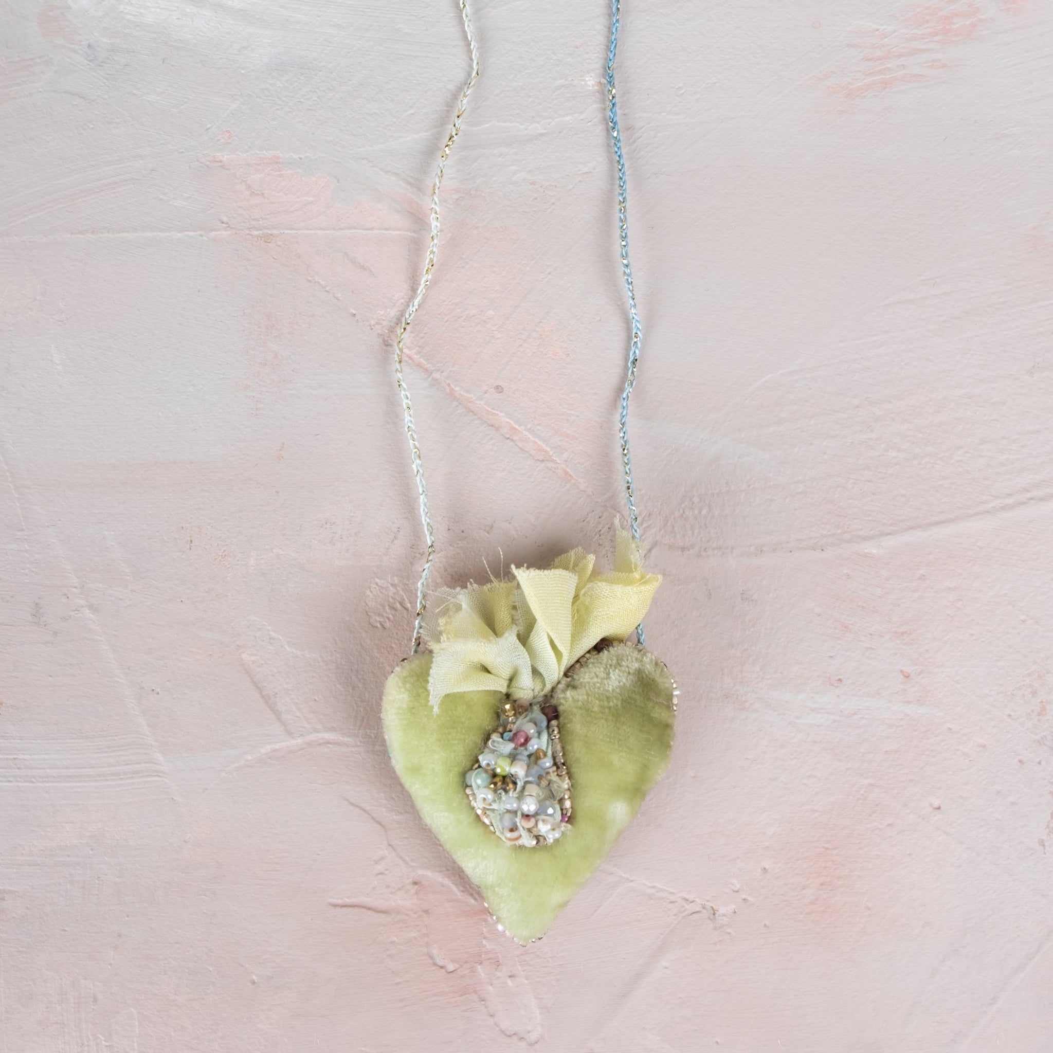 Antomoon Silk Velvet Hand Embroidered Heart Necklace