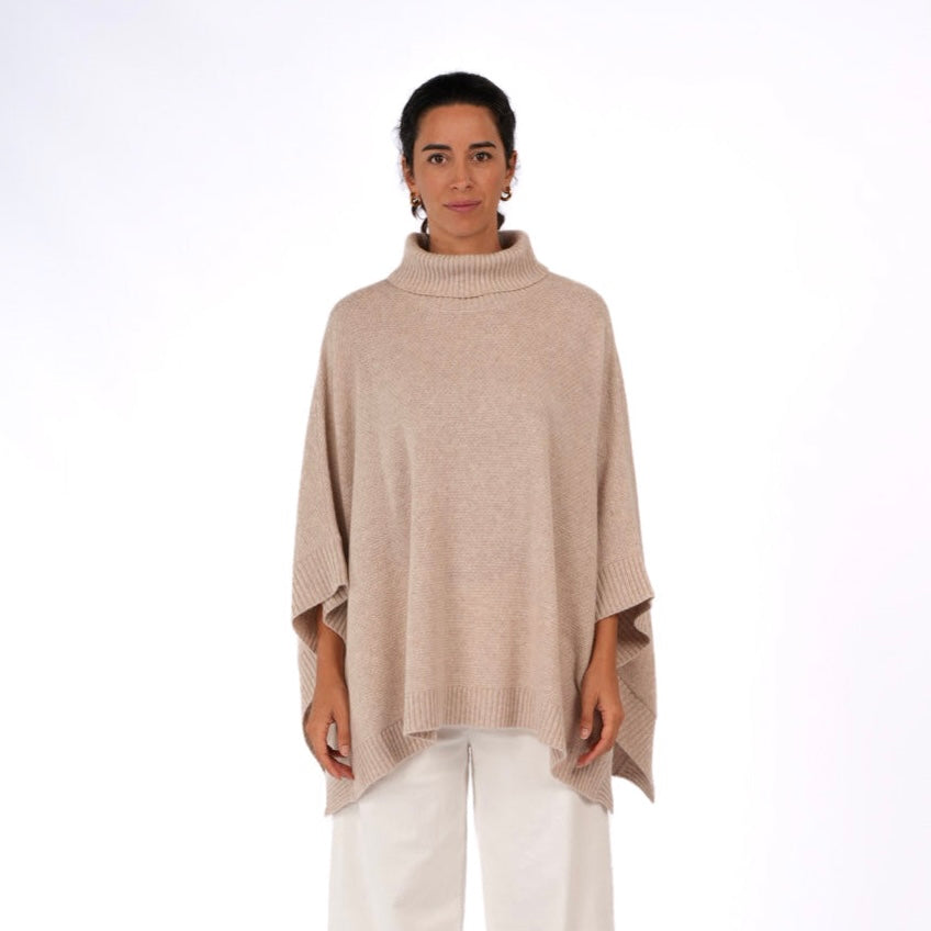 Montaigne Agnès 100% New Zealand Wool Poncho