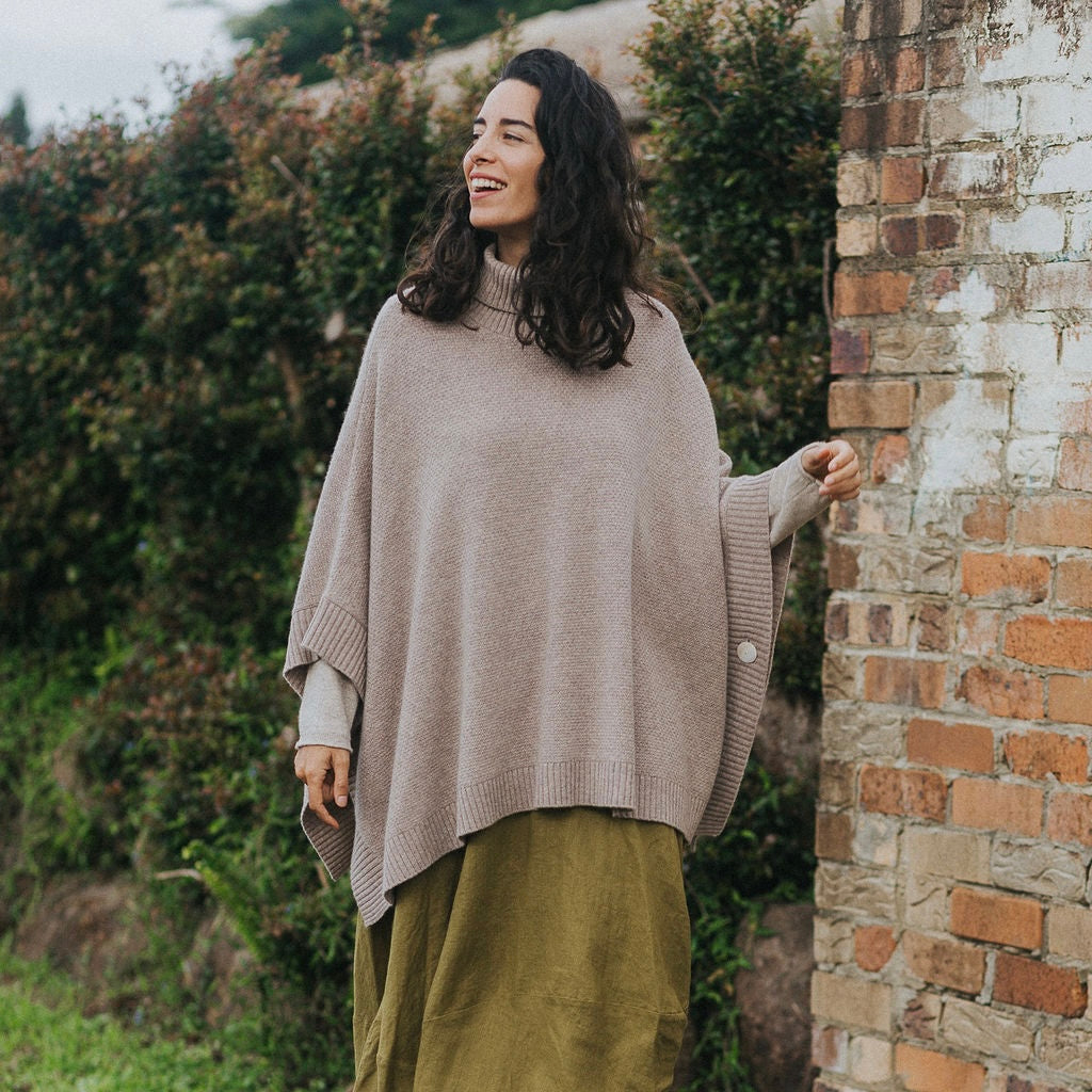 Montaigne Agnès 100% New Zealand Wool Poncho