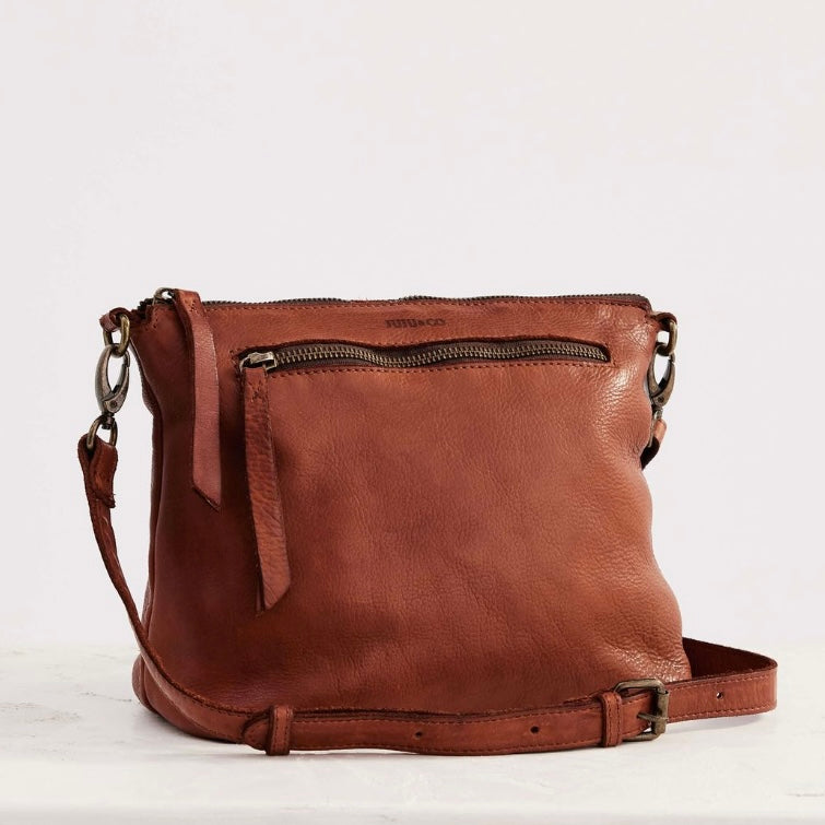 Juju & Co Large Essential Pouch Bag
