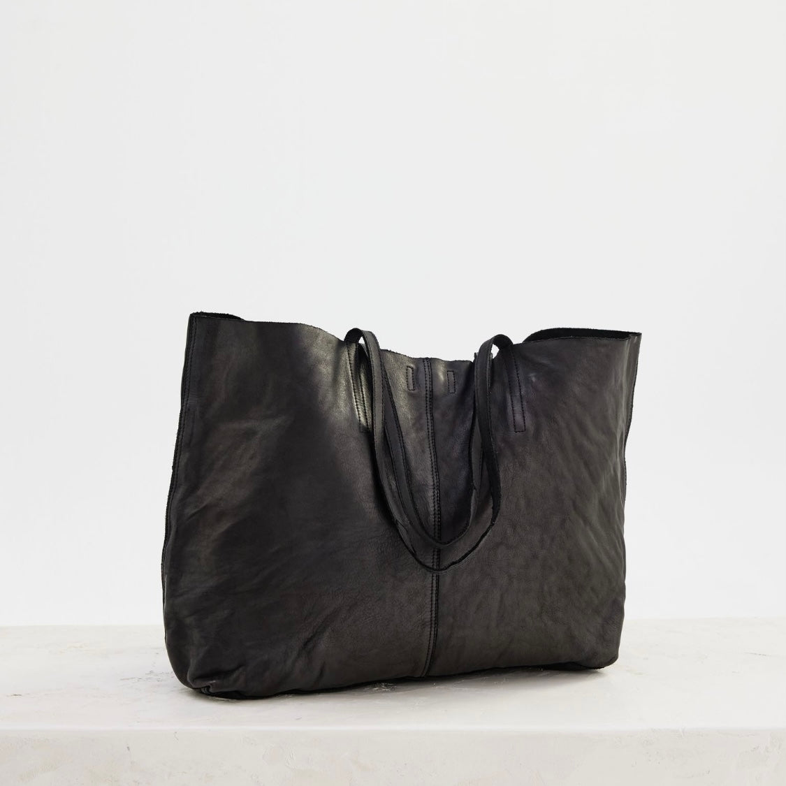 Juju & Co Unlined Tote Leather Bag