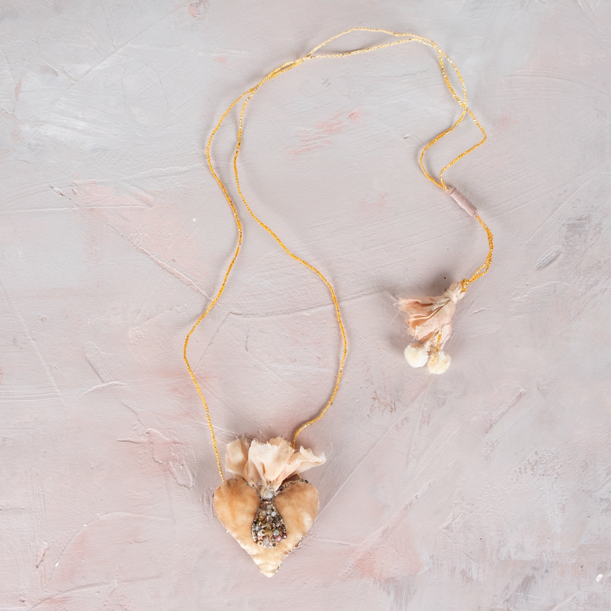 Antomoon Silk Velvet Hand Embroidered Heart Necklace