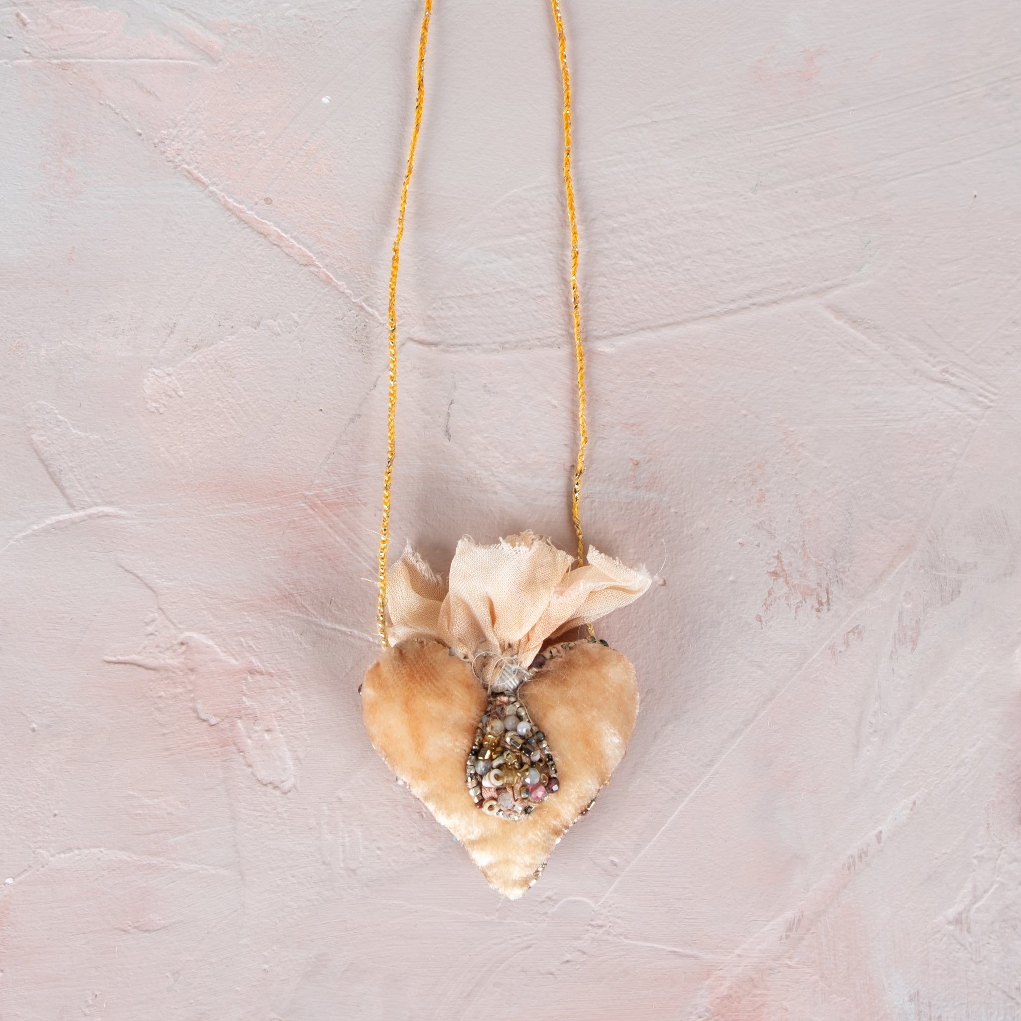 Antomoon Silk Velvet Hand Embroidered Heart Necklace