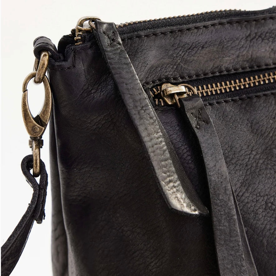 Juju & Co Large Essential Pouch Bag