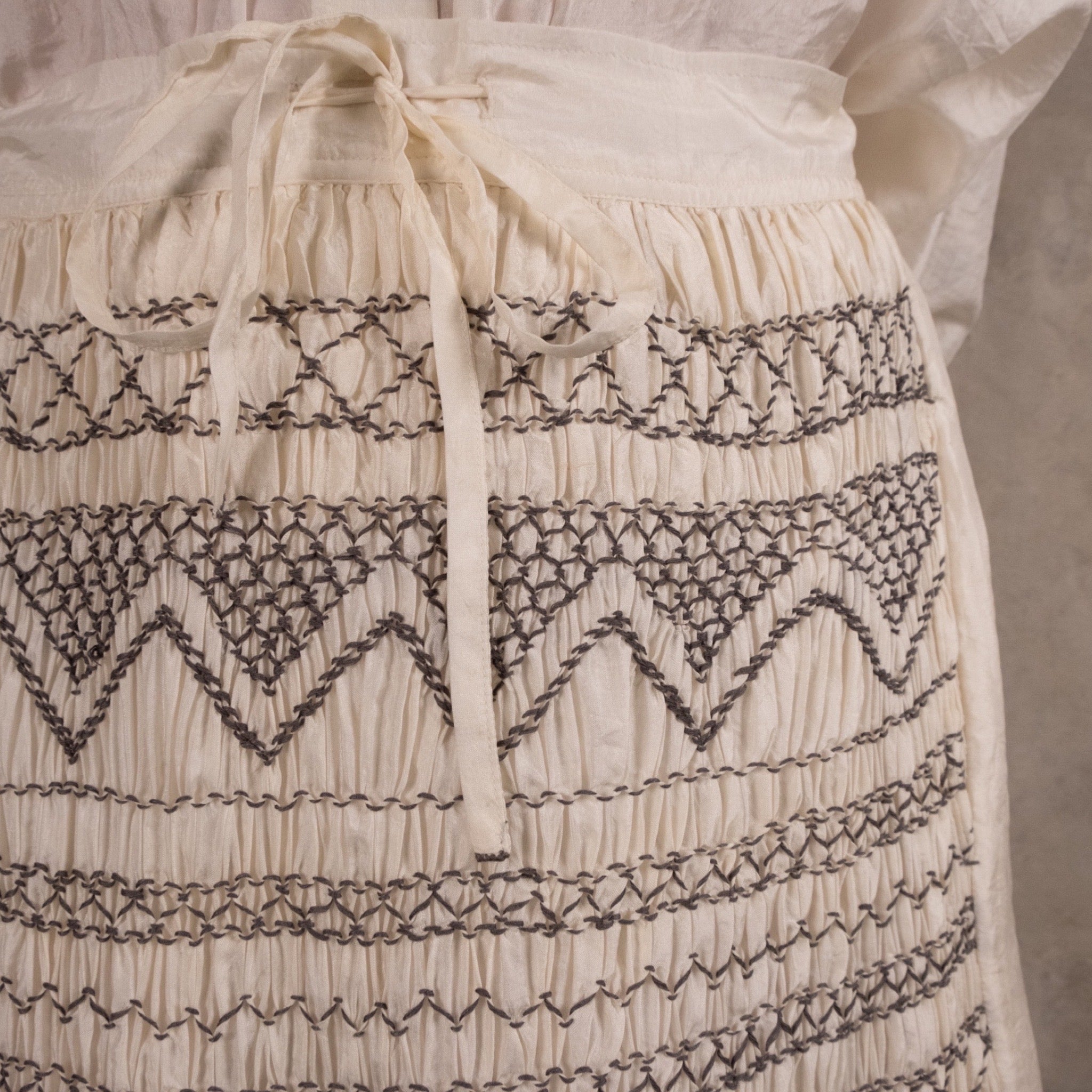 DVE Soma Embroidered Silk Skirt