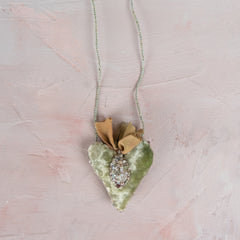 Antomoon Silk Velvet Hand Embroidered Heart Necklace