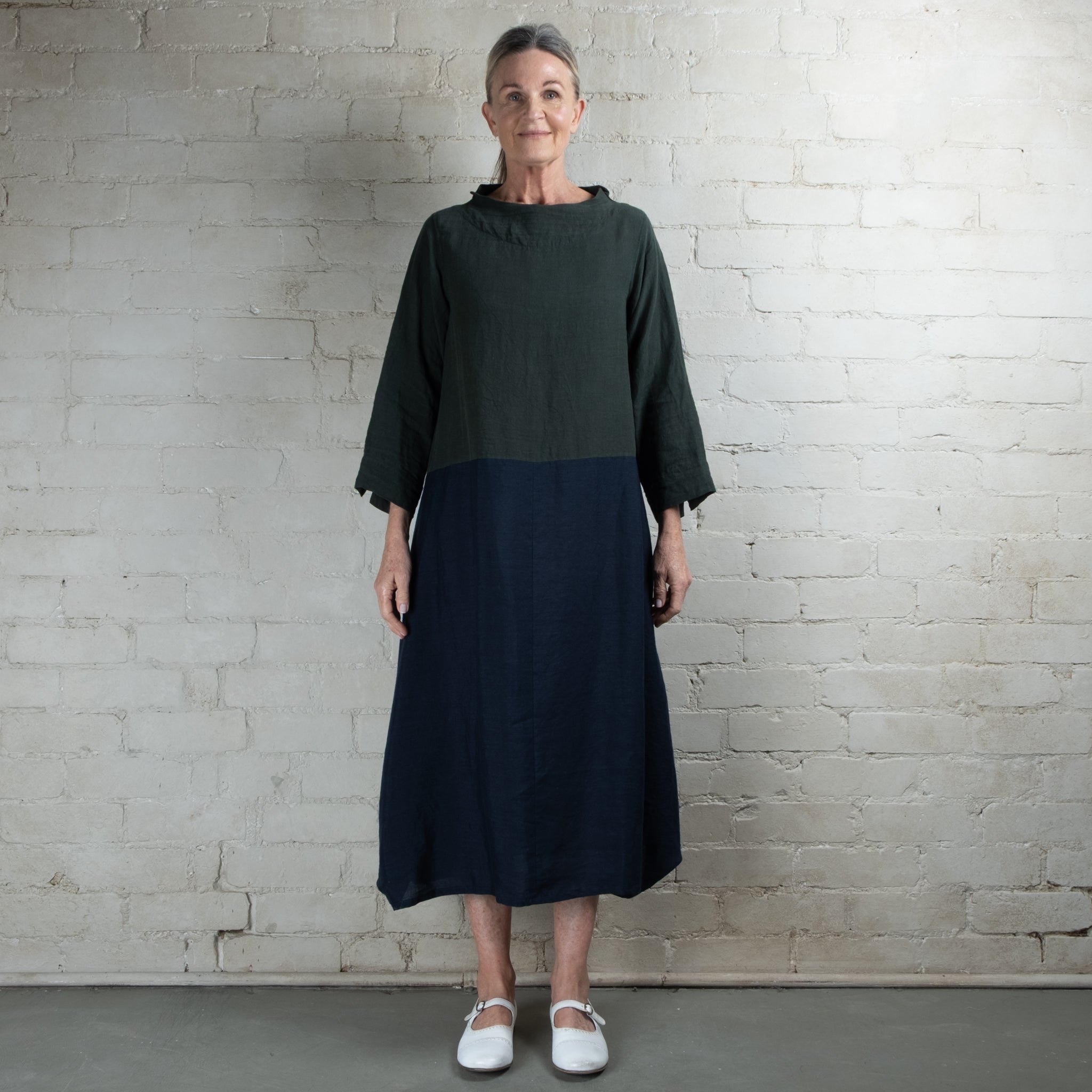 Hallelujah #8 Een Herderin Two Tone Linen Dress