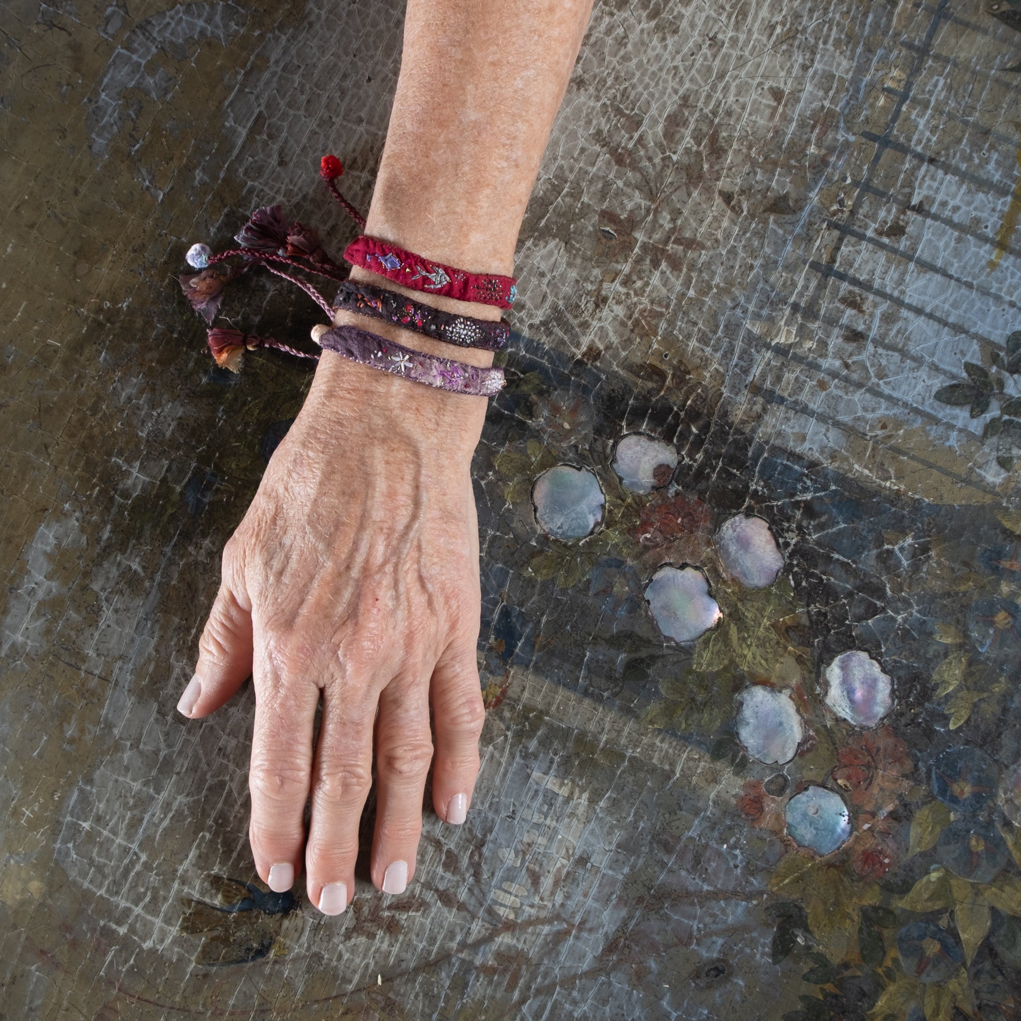 Antomoon Hand Embroidered Bracelet