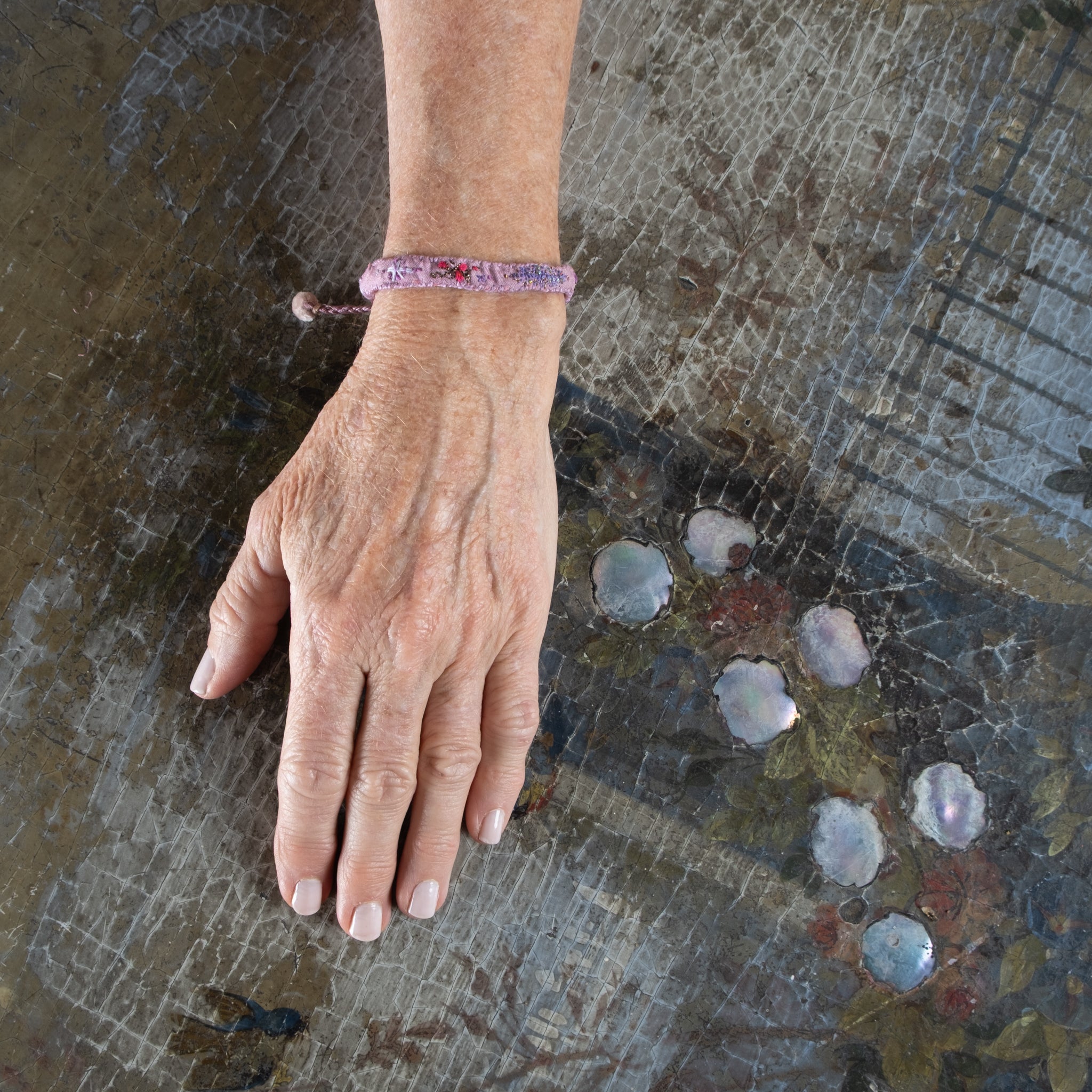 Antomoon Hand Embroidered Bracelet