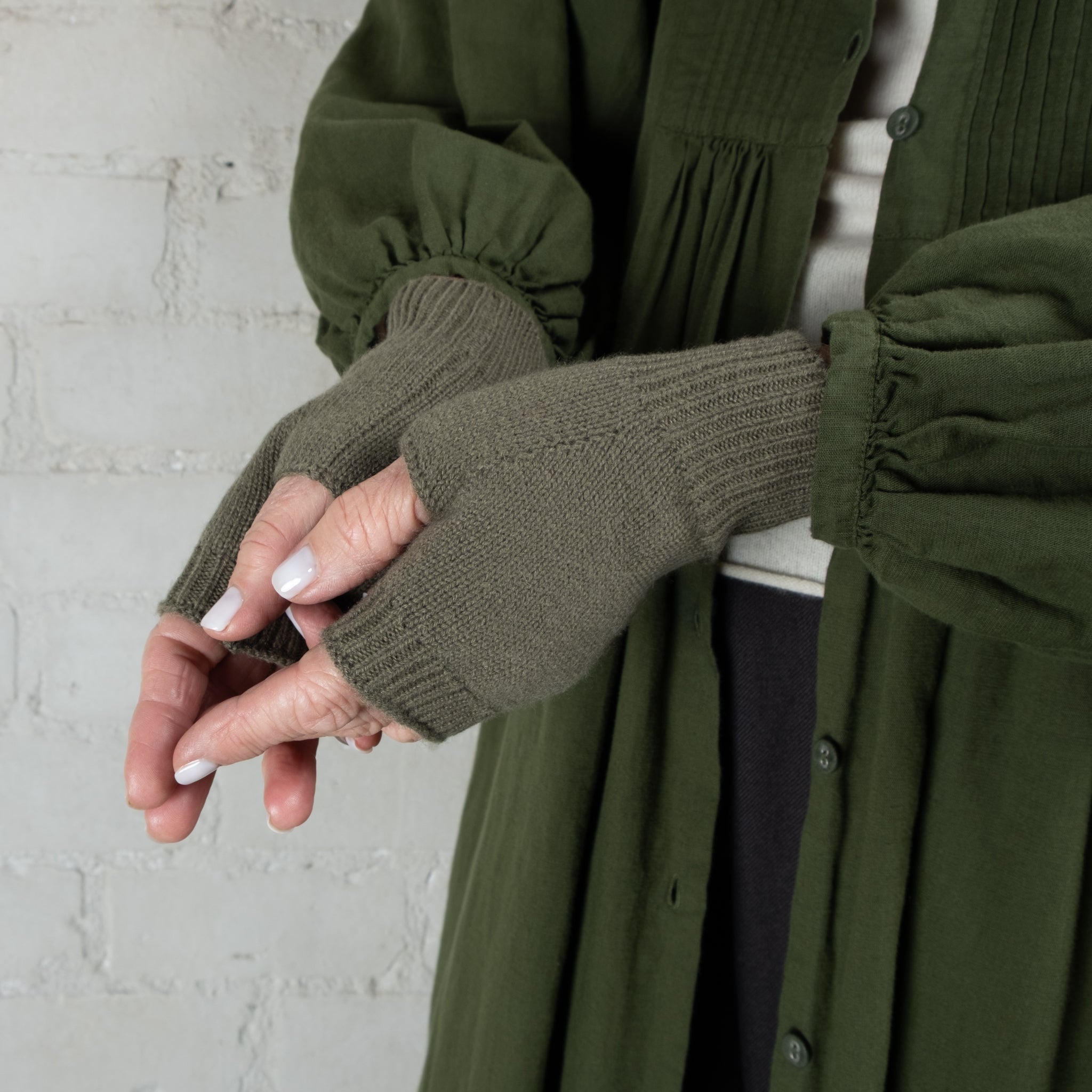 Cashmerism 100% Cashmere Fingerless Mittens