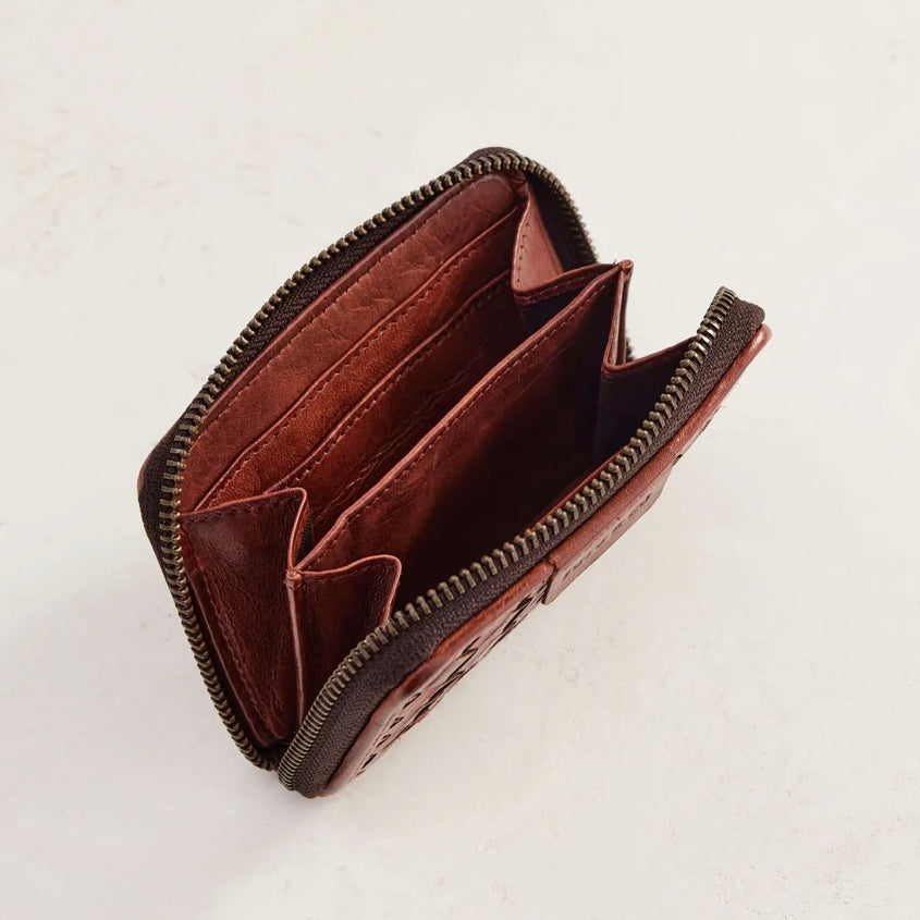 Juju & Co Small Basque Woven Leather Wallet