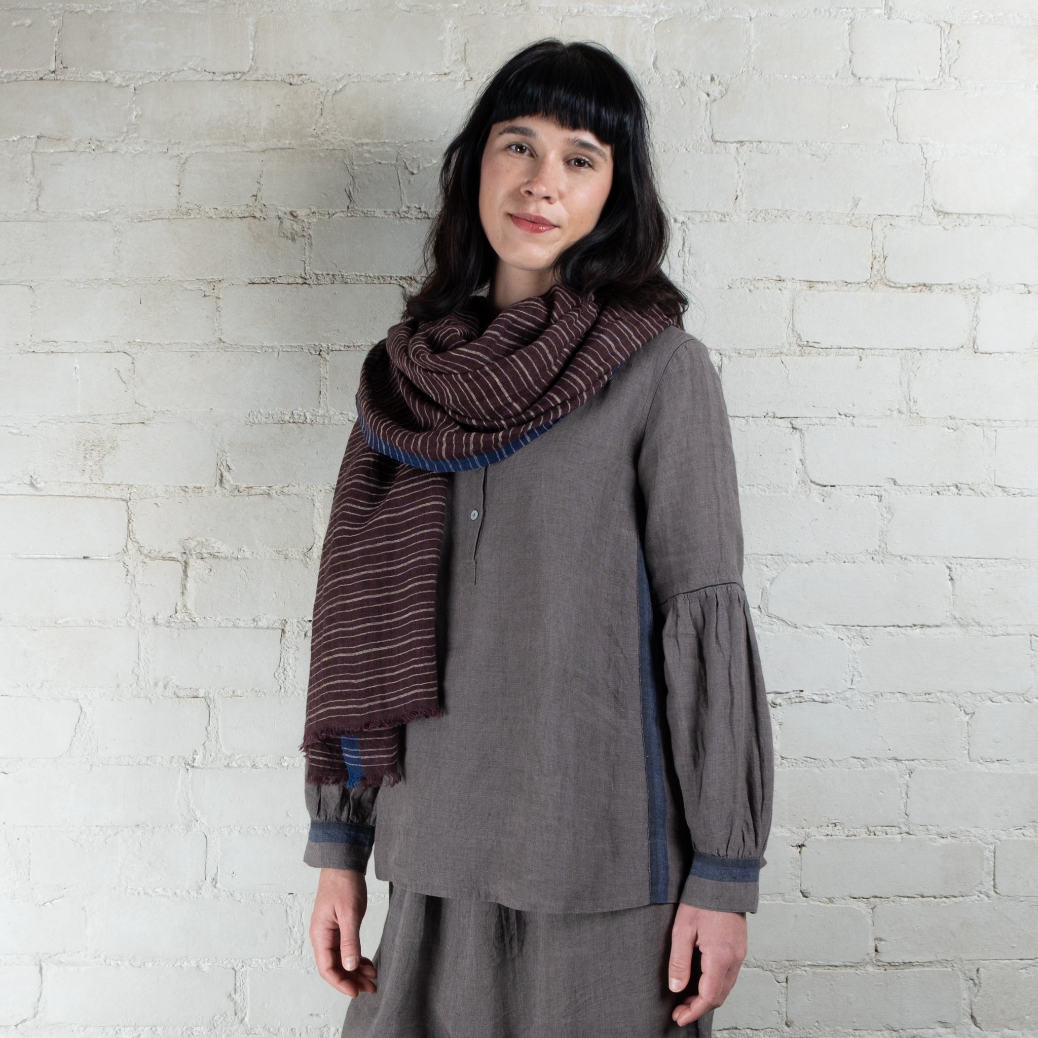 DVE Hand Loomed Linen Scarf NJ-90