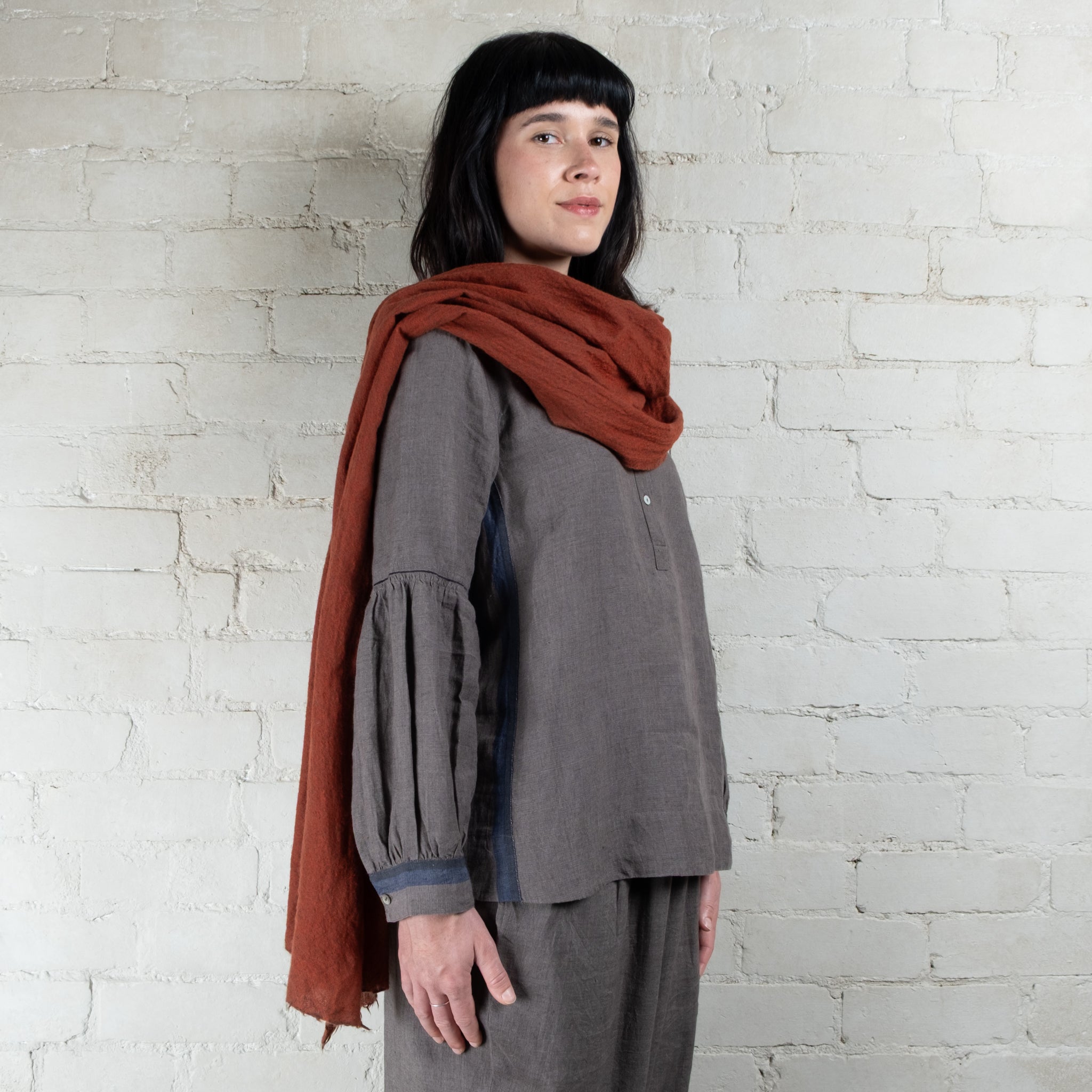 DVE Hand Loomed Woollen Scarf NJ-96