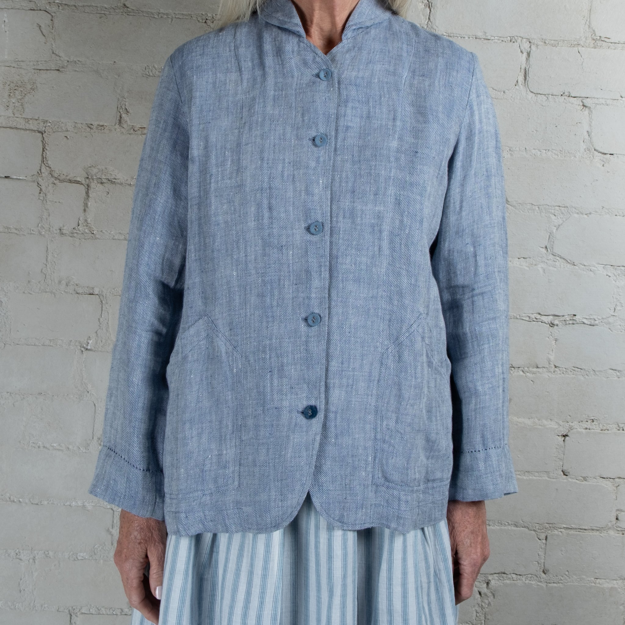 DVE Vaaruni Linen Jacket