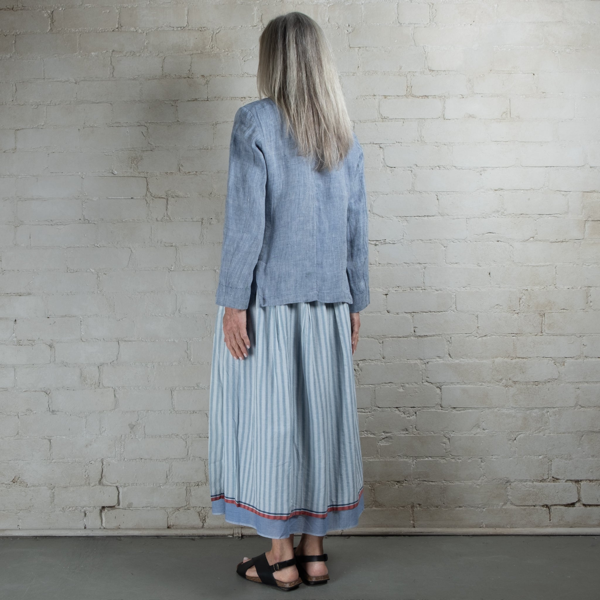 DVE Vaaruni Linen Jacket