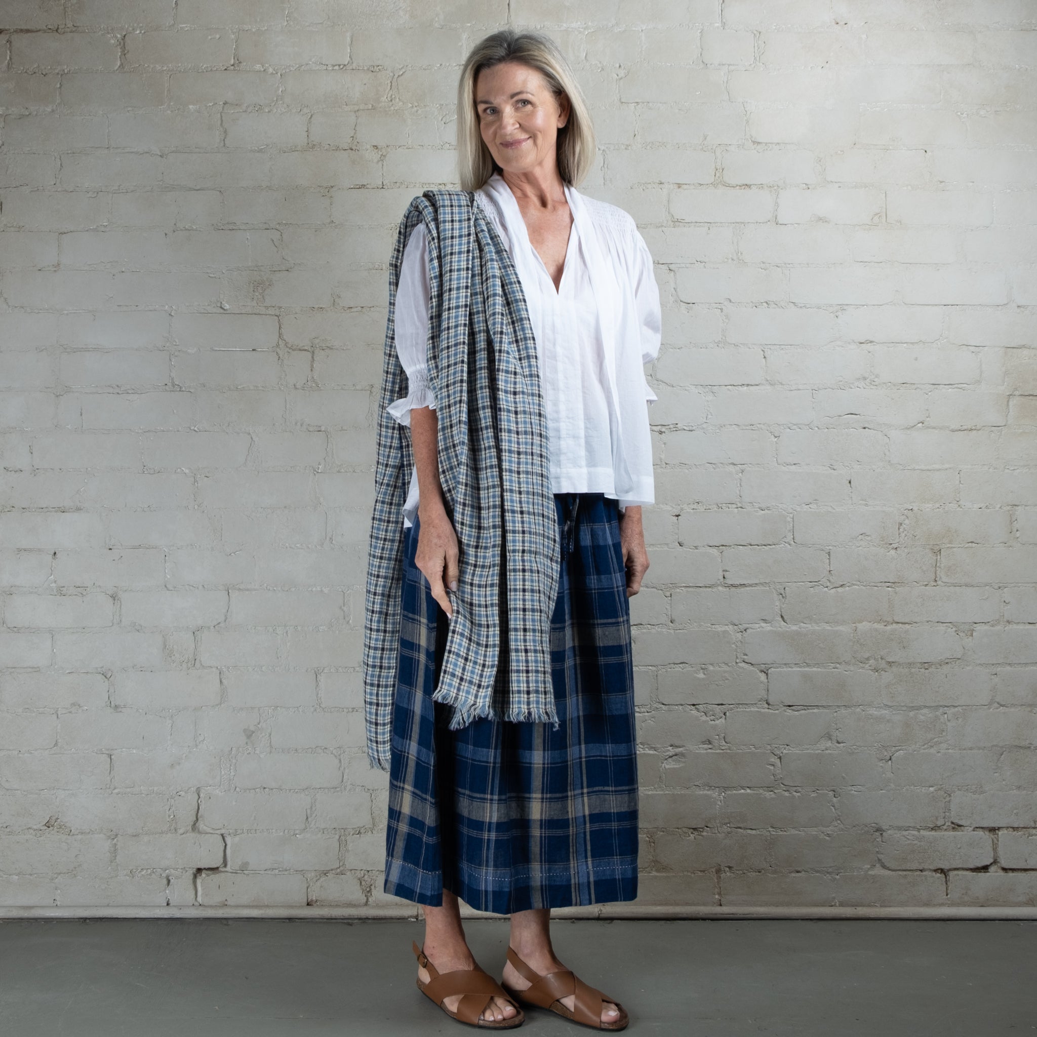 DVE Hand Loomed Linen Check Scarf
