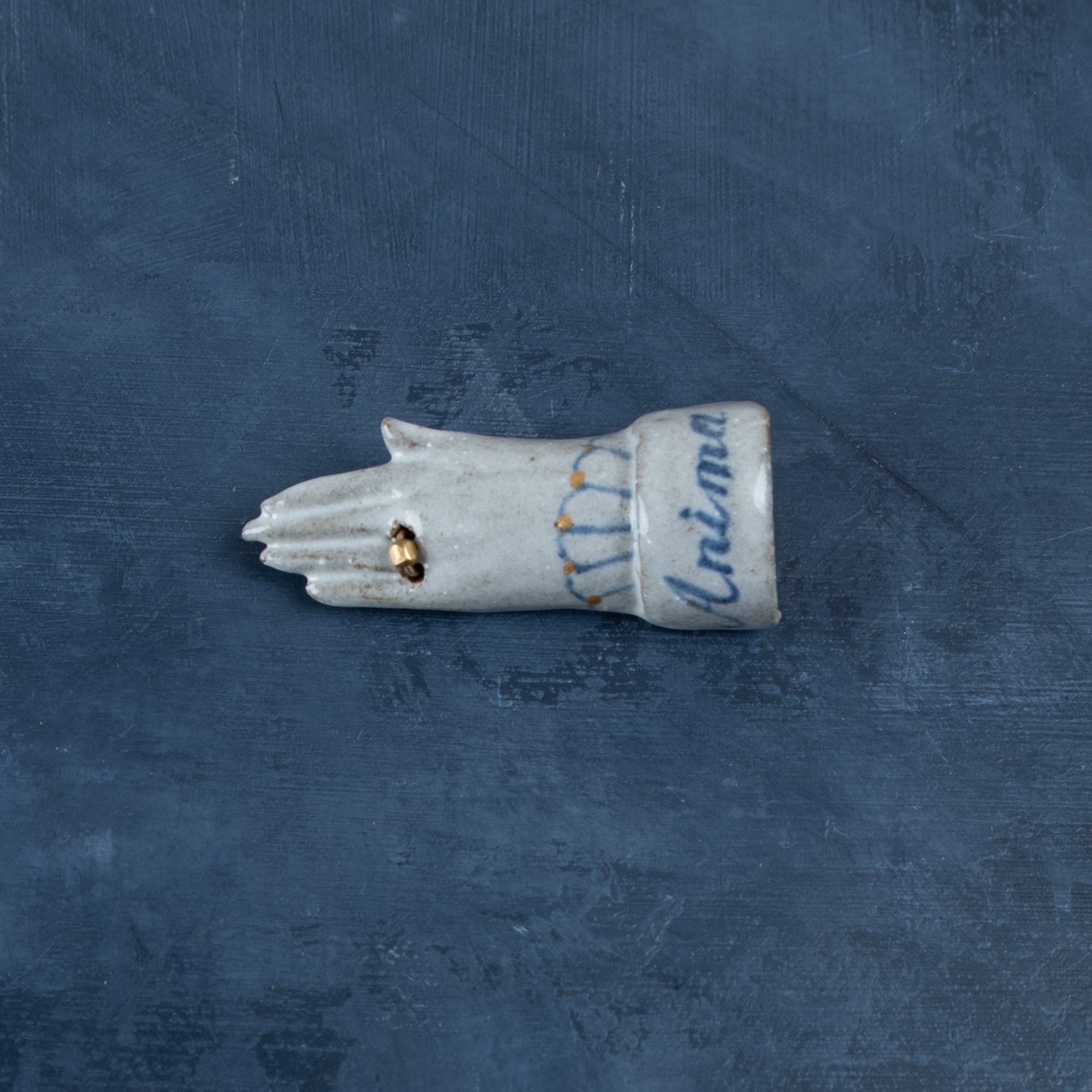 Hand Brooch By Arii Momoyo Pottery