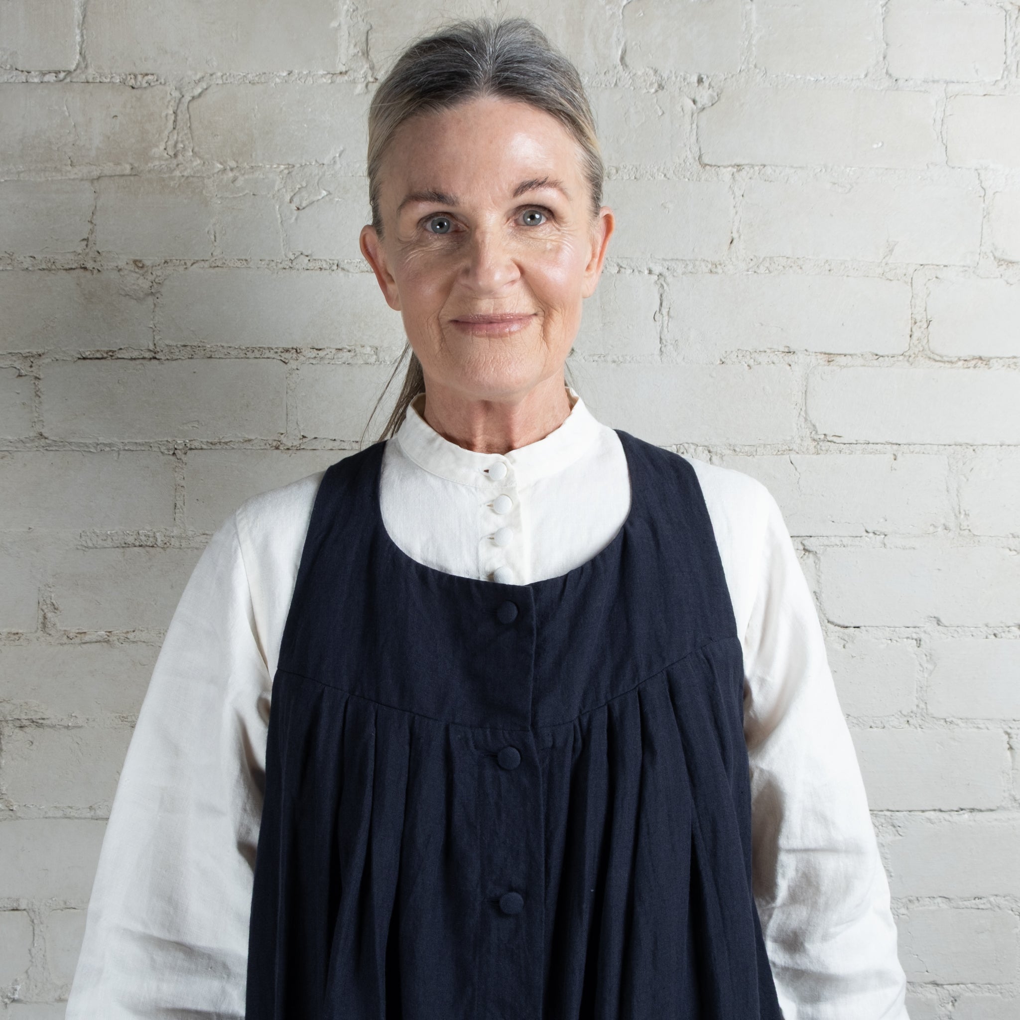 Hallelujah Navy #9 Robe Agriculteur Linen Pinafore Dress