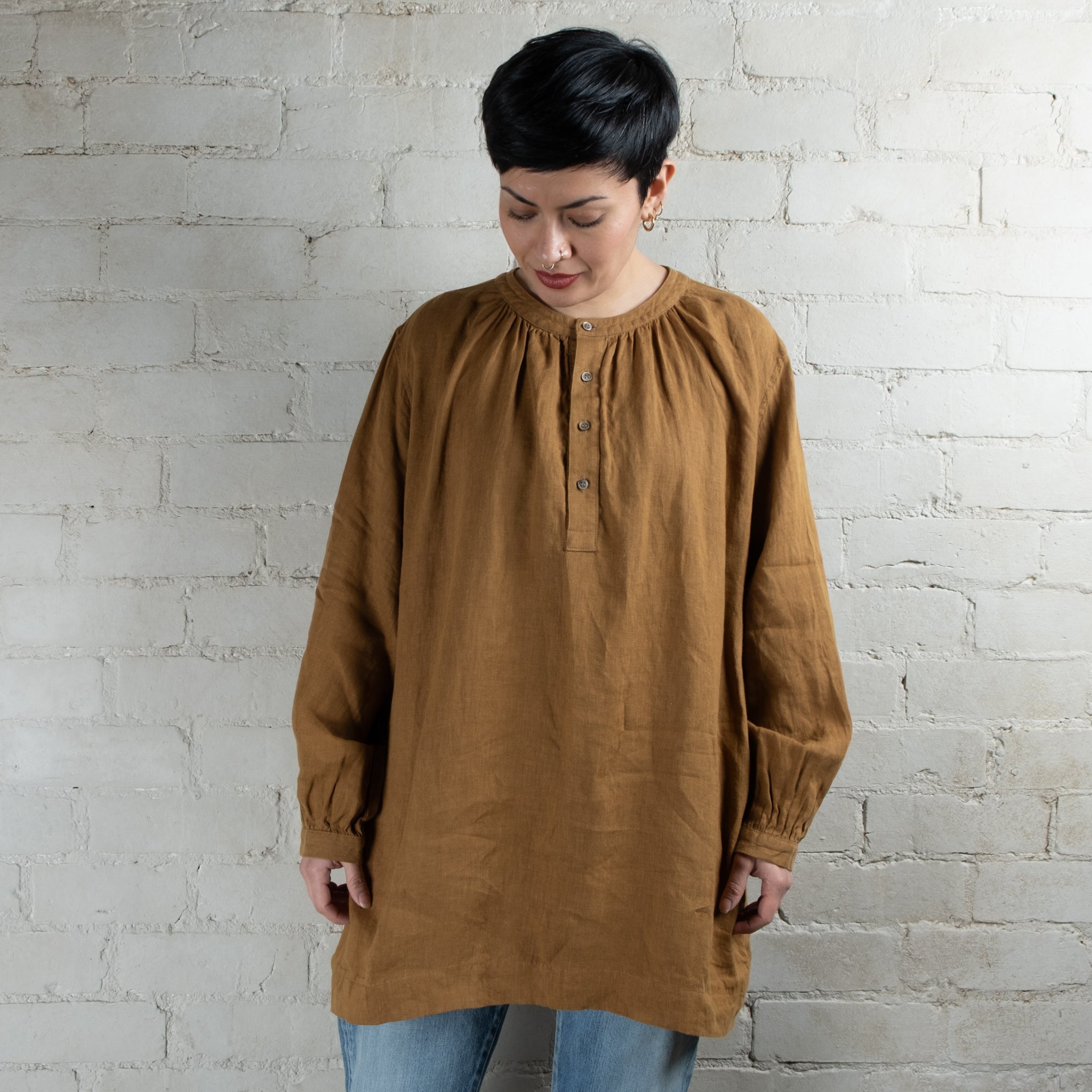 Ichi Antiquités Camel Linen Henley Blouse