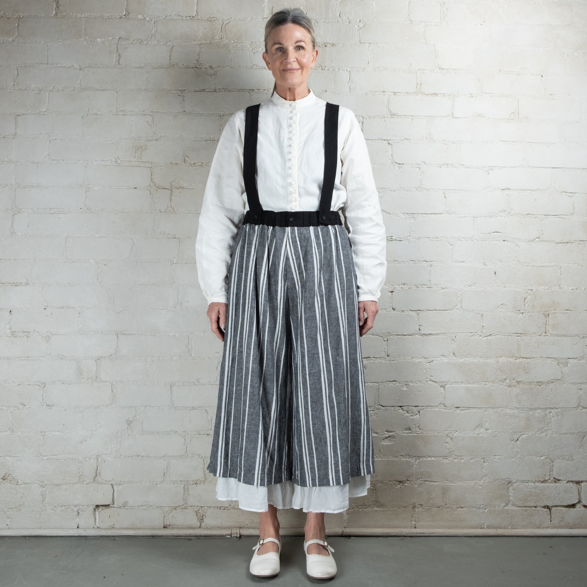 Hallelujah #12 Victorian Stripe Linen Pantalon with detachable braces