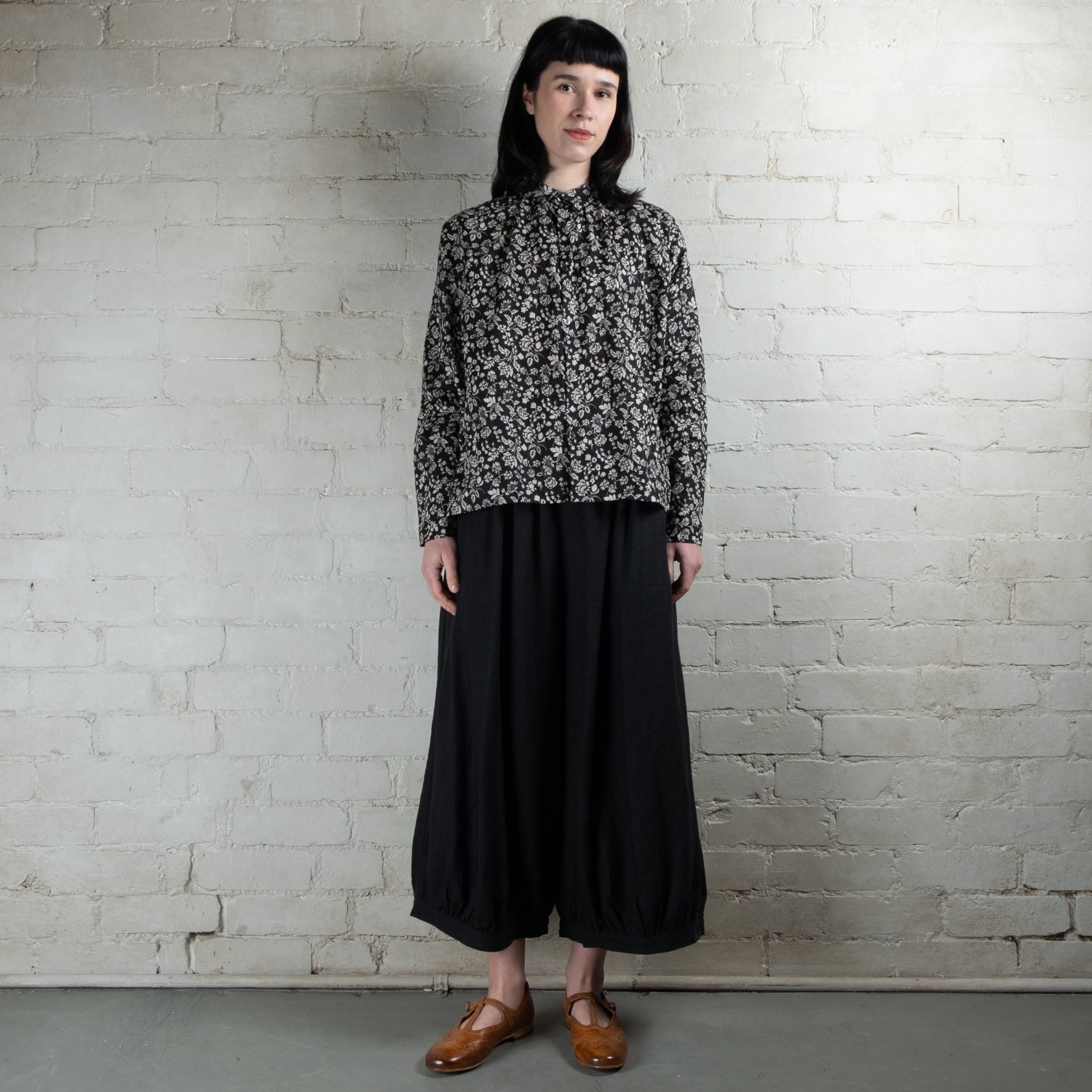 Ichi Antiquités Black Linen Balloon Pants