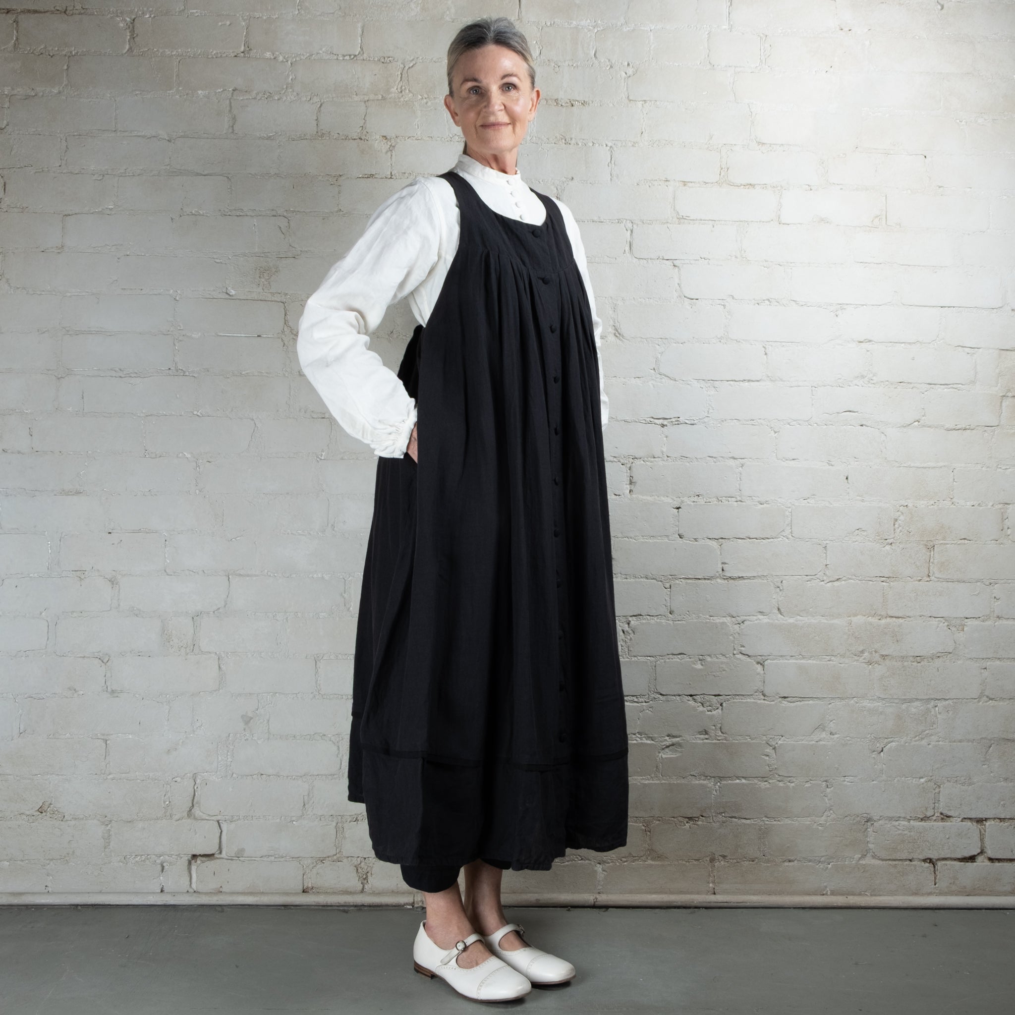Hallelujah Black #9 Robe Agriculteur Linen Pinafore Dress