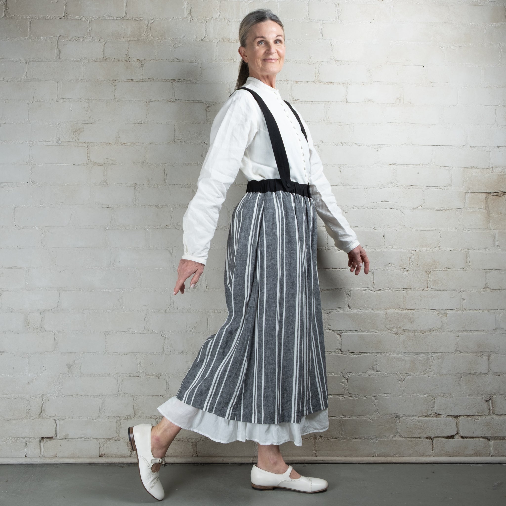 Hallelujah #12 Victorian Stripe Linen Pantalon with detachable braces