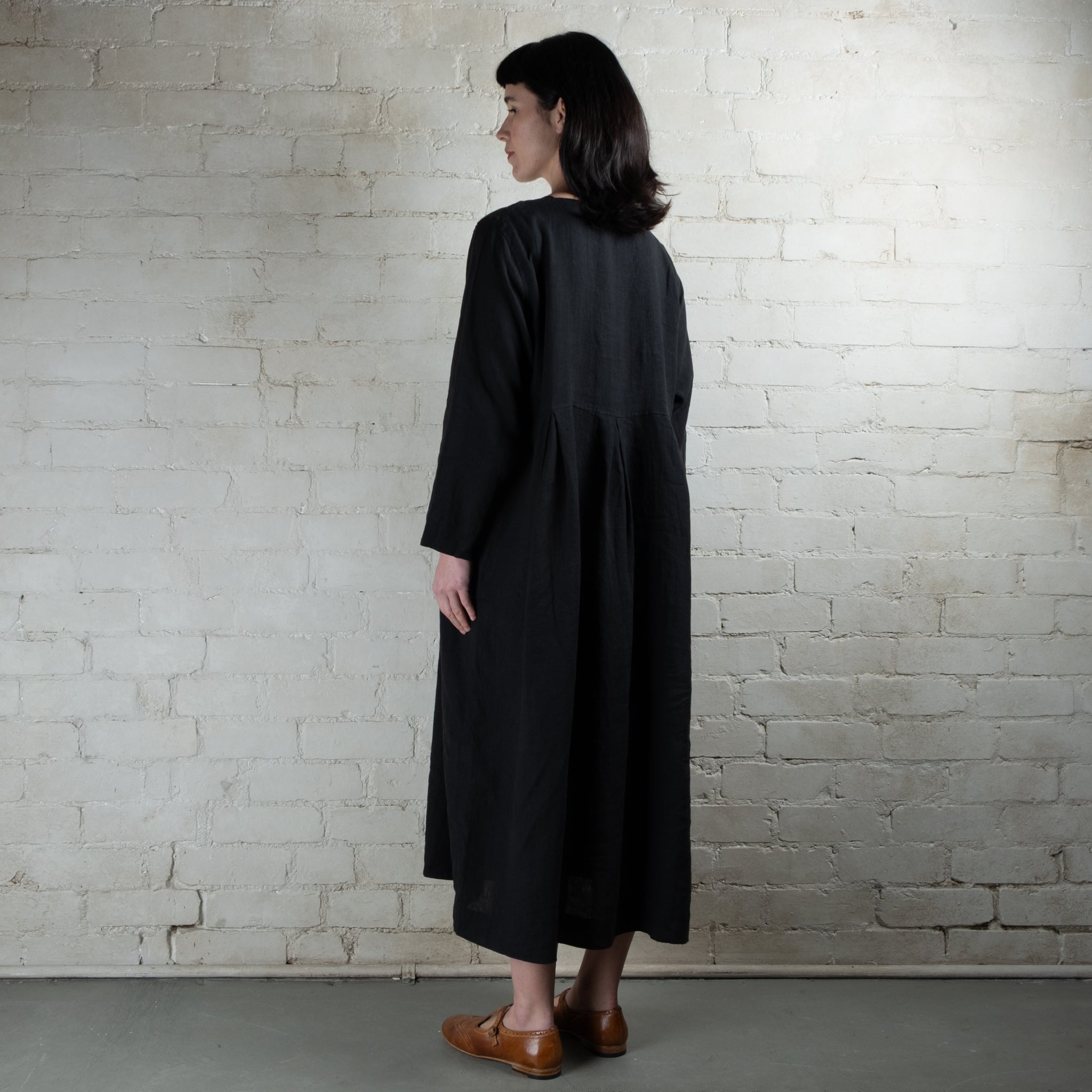 Ichi Antiquités Black Linen Tuck Dress