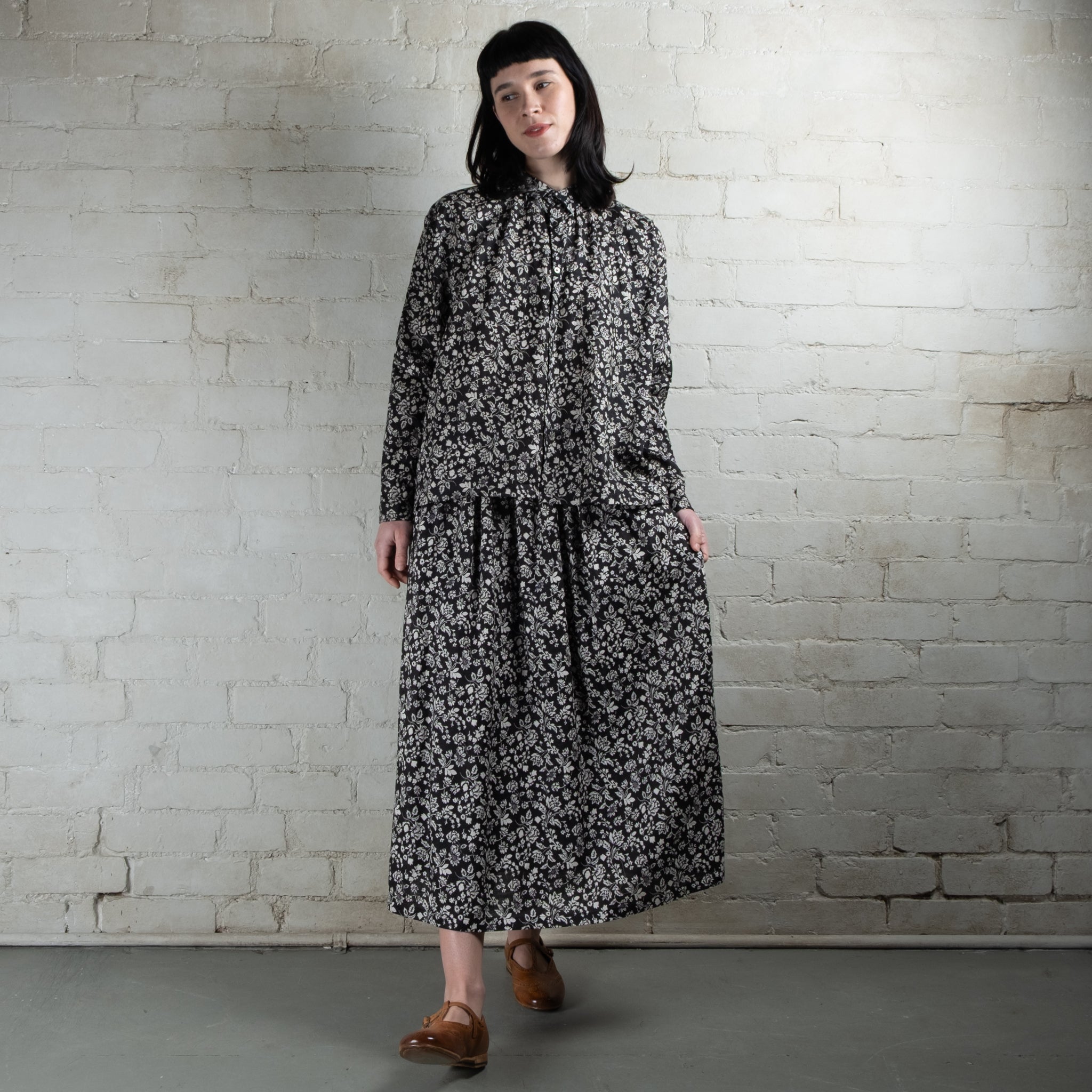 Ichi Antiquités Black Floral Print Linen Skirt
