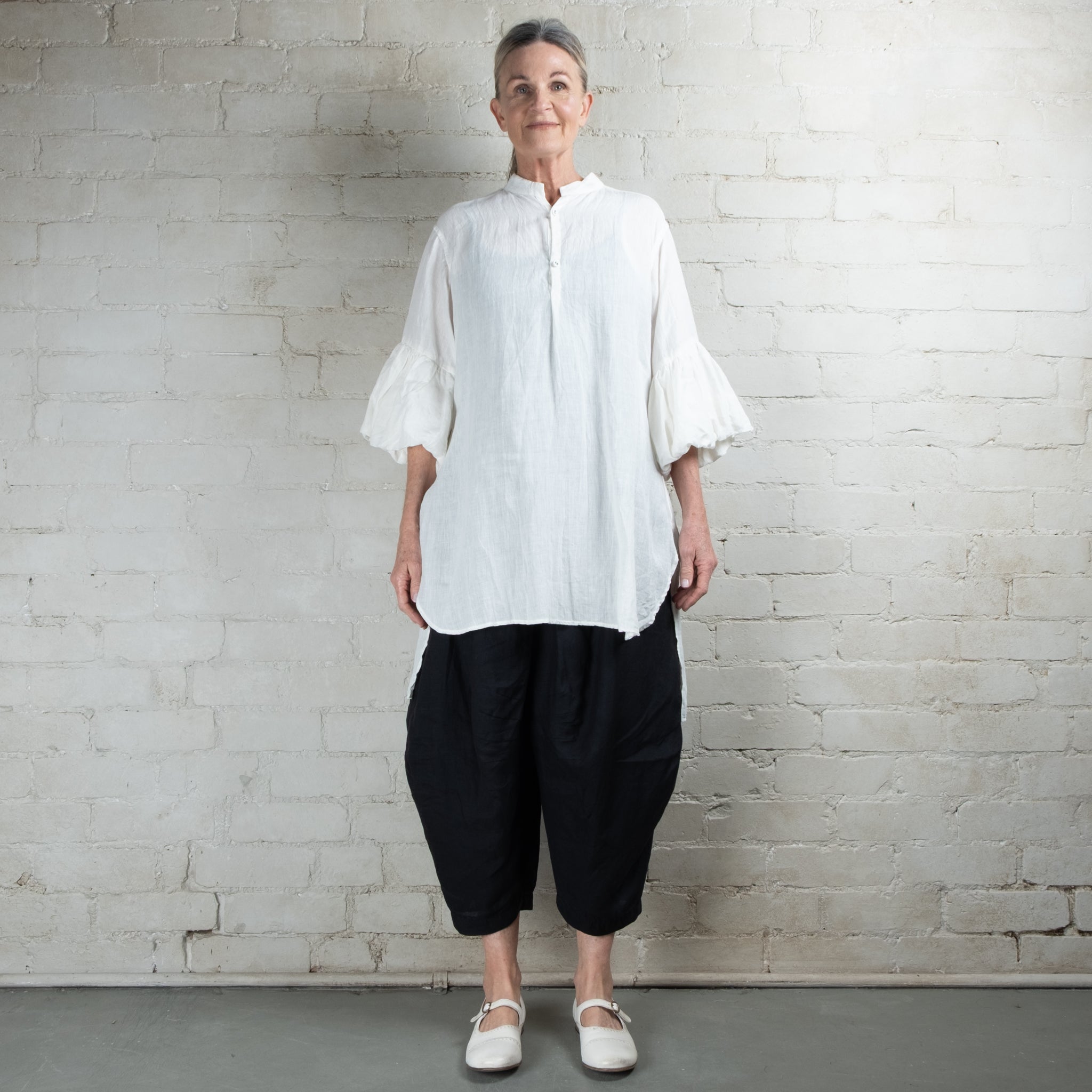 Hallelujah Off White #11 Edwardian Linen Chemise