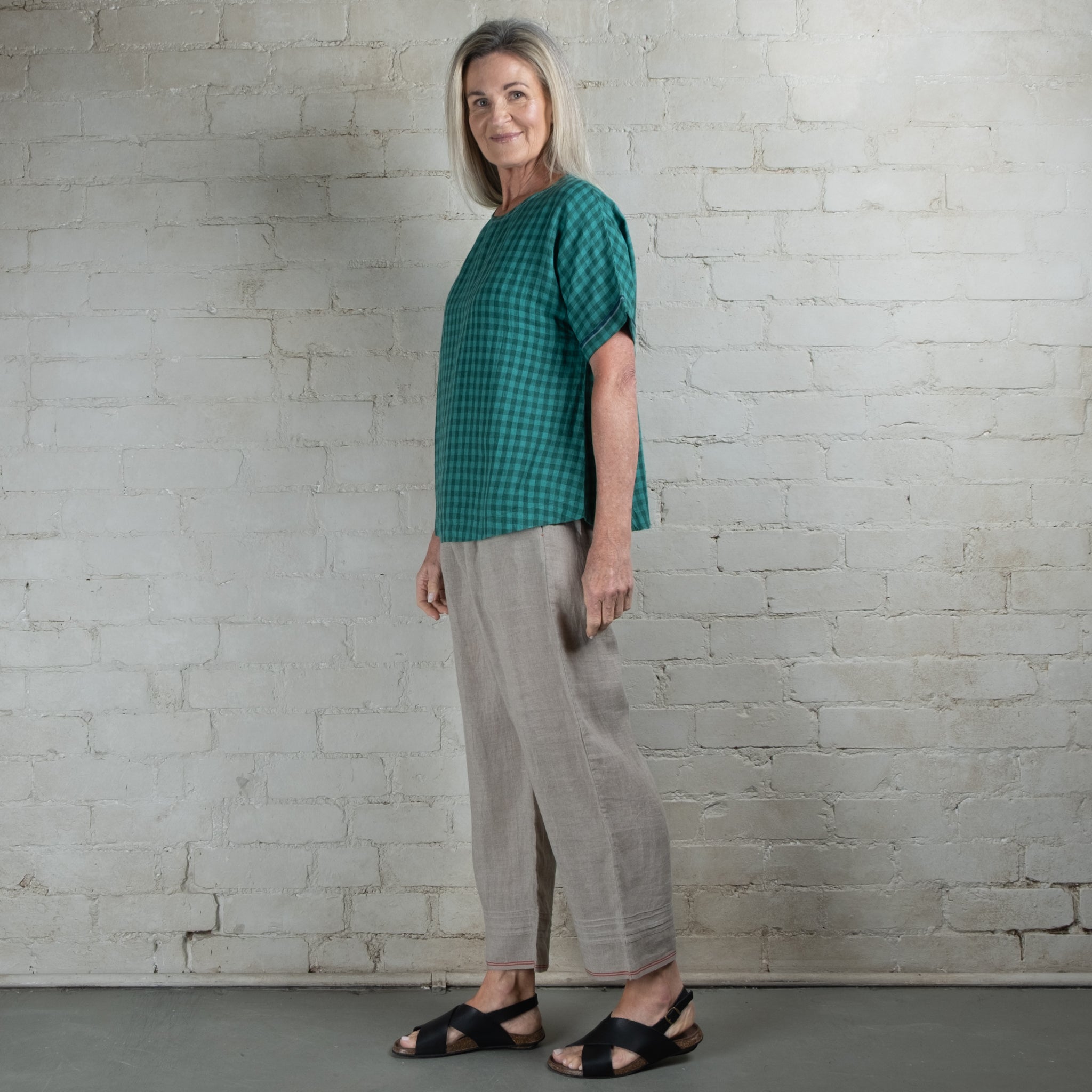 DVE Bhadra Linen Check Top