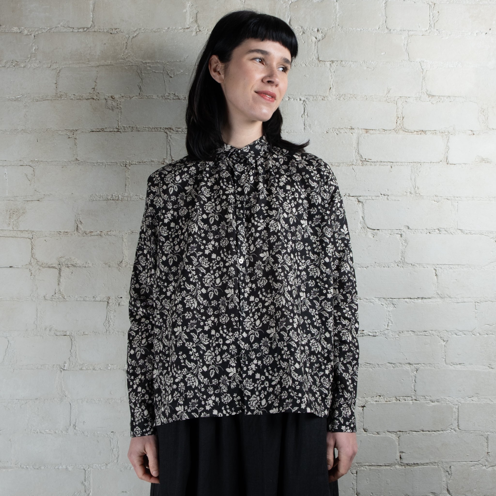 Ichi Antiquités Black Floral Print Linen Shirt