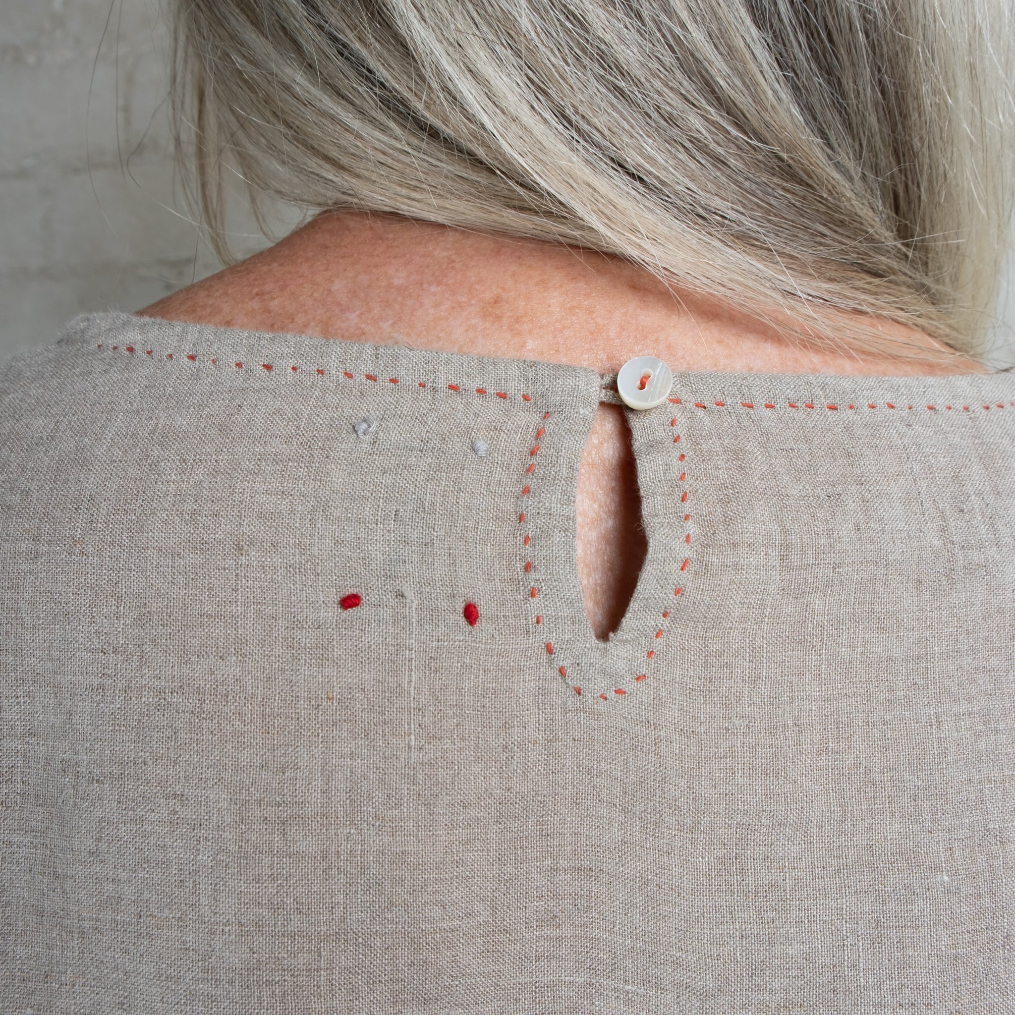 DVE Karalika Linen Top